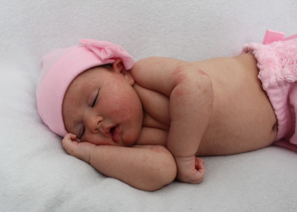 Baby picture taken by Rhonda Kay Photography.