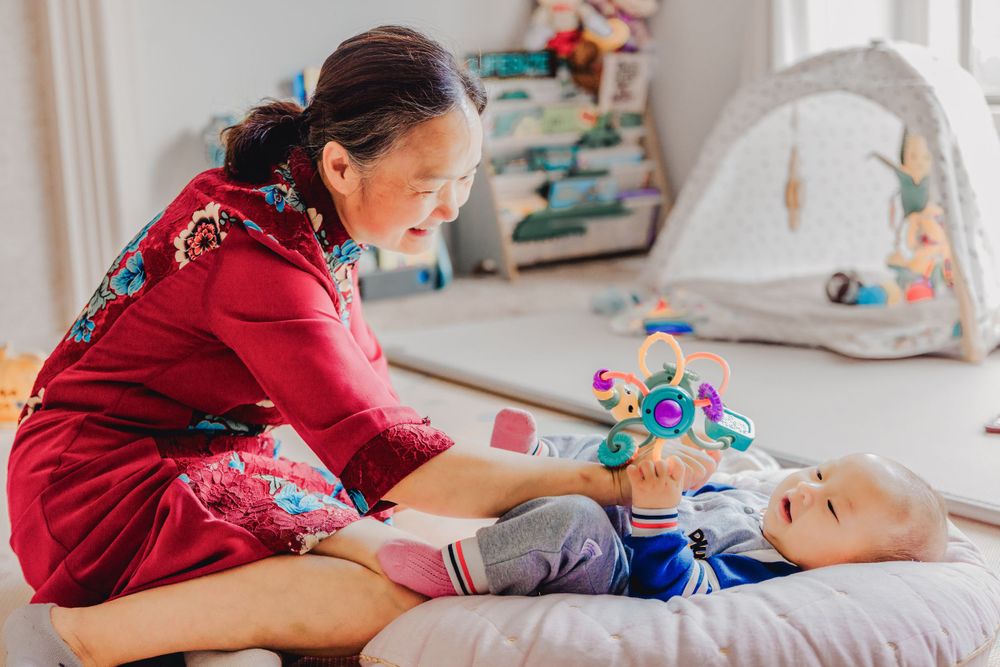 Family, Newborn, Maternity, Child Milestone photography 97074. Seattle, Sammamish, Redmond Kirkland Bellevue Washington