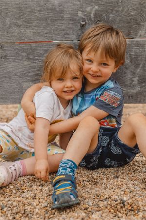 Kitafotografie in Grimma, Leipzig und Umgebung – natürliche, liebevolle Bilder von Kindern im Kita-Alltag.