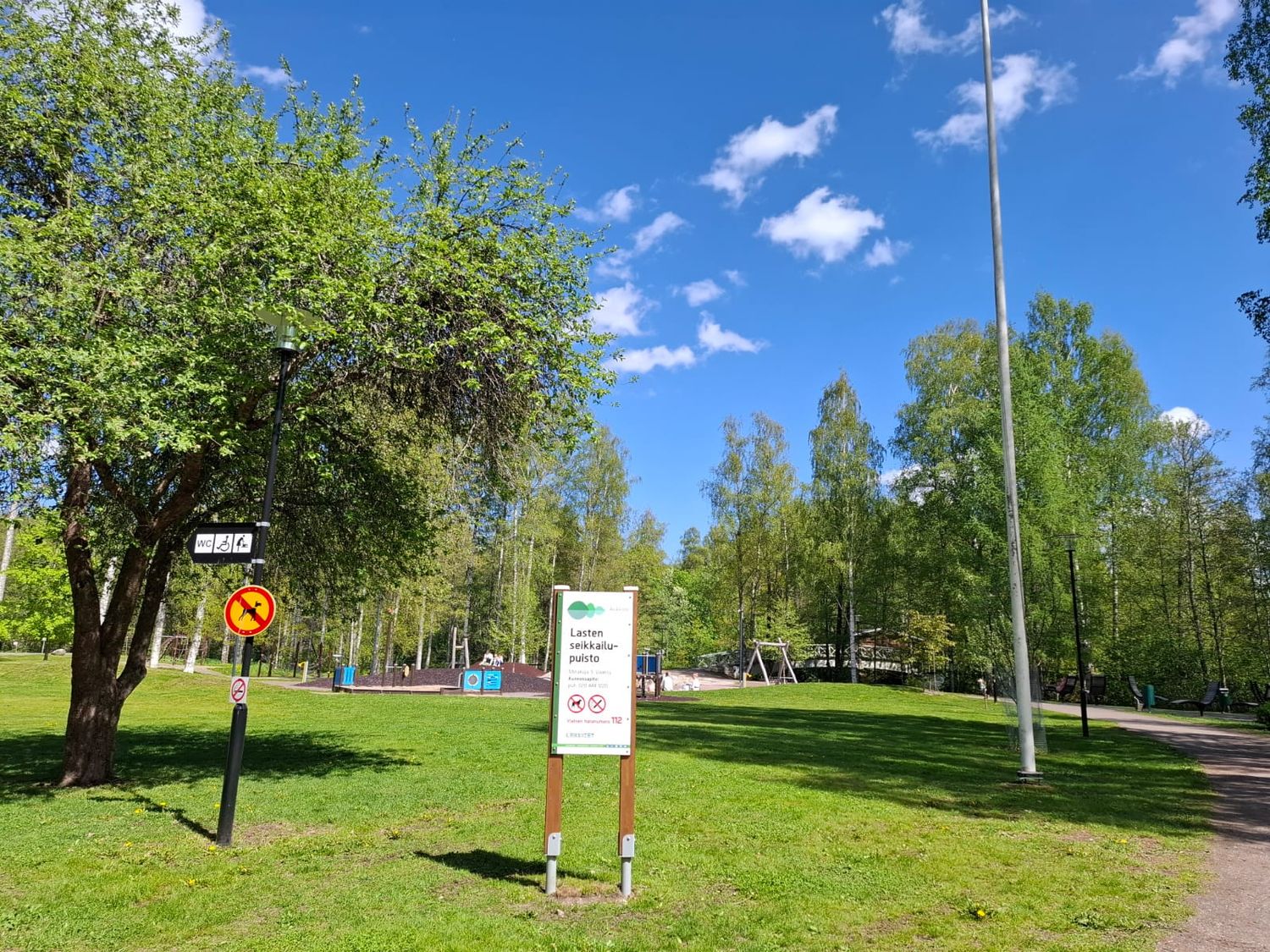 Lasten leikkipuisto