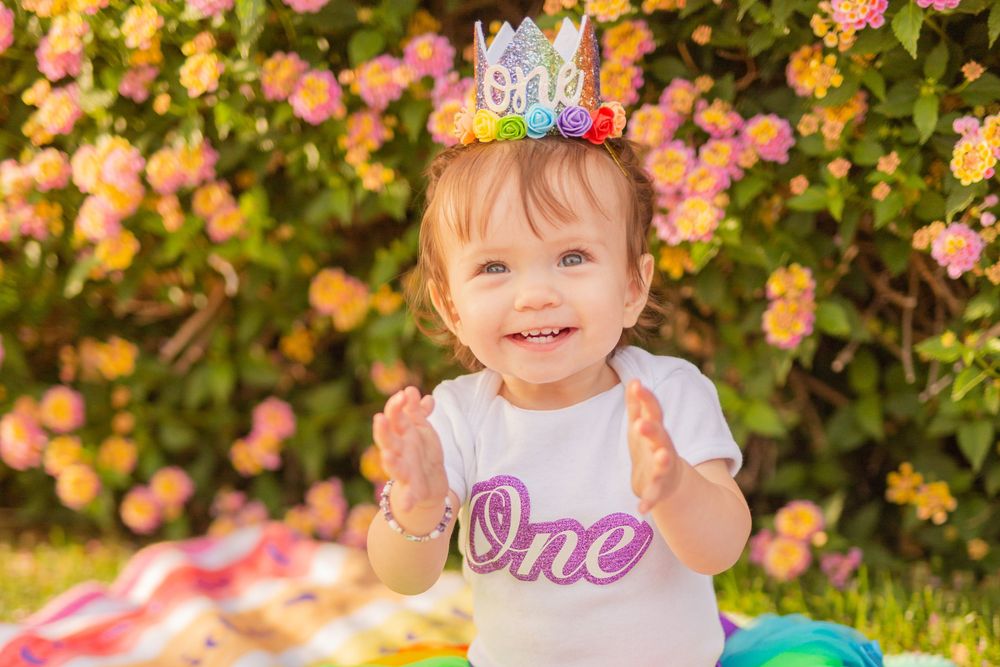 One Year Old Cake Smash at Heritage Square in Phoenix, Arizona by Jen Lynn Studios.
