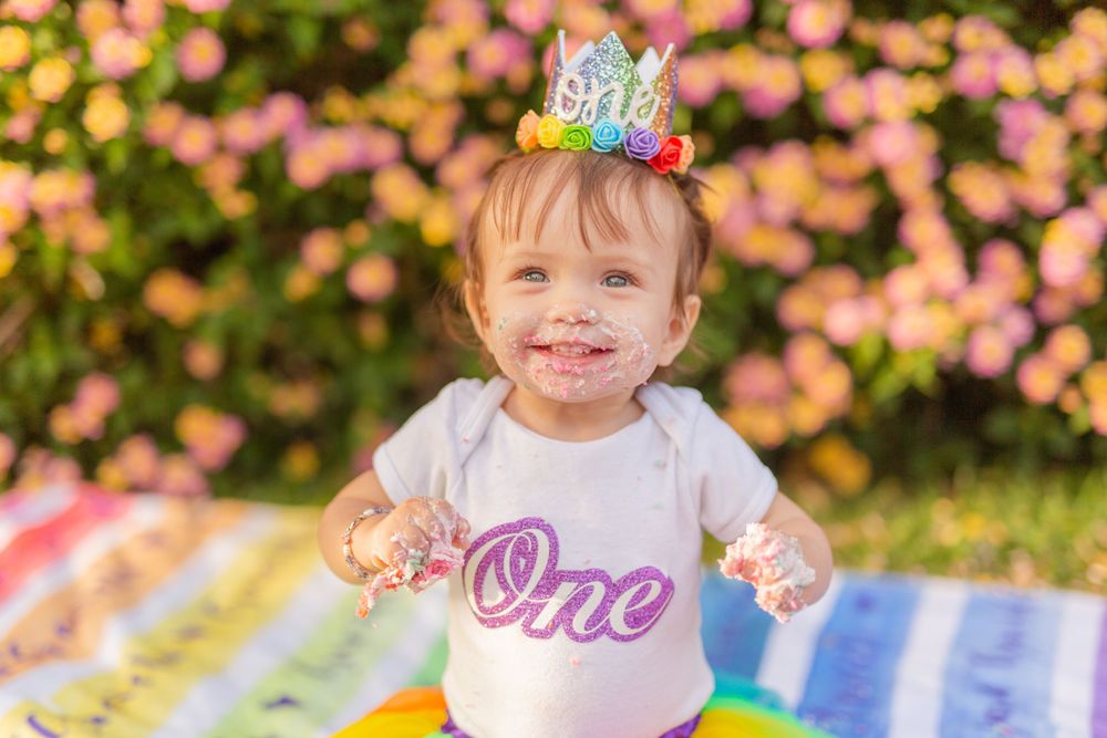 One Year Old Cake Smash at Heritage Square in Phoenix, Arizona by Jen Lynn Studios.