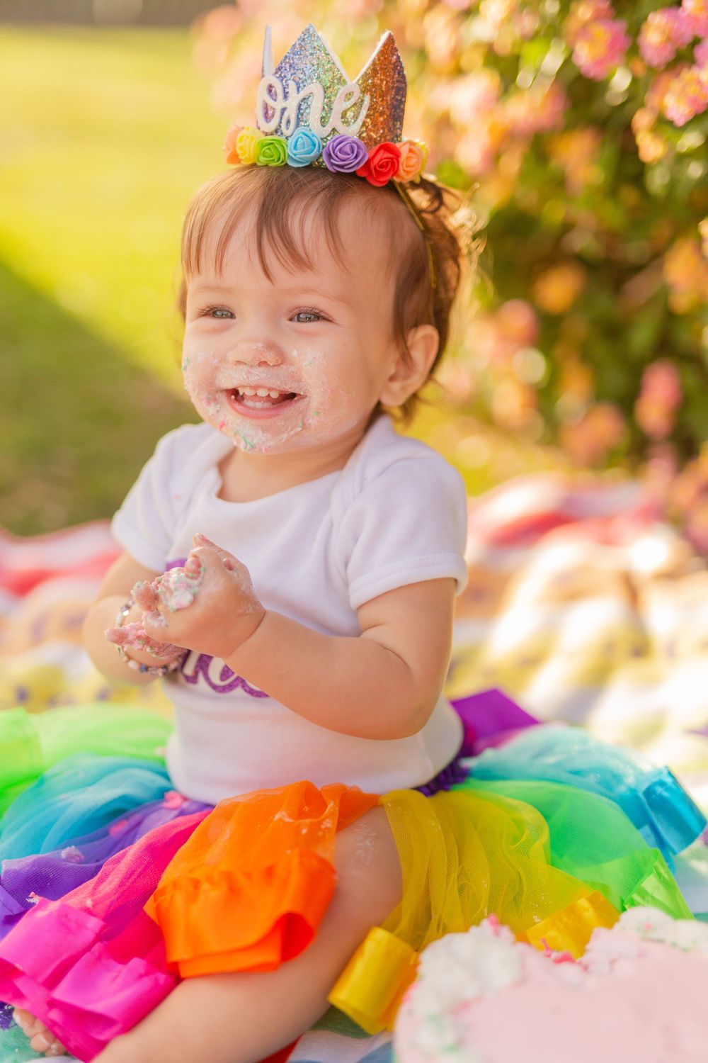 One Year Old Cake Smash at Heritage Square in Phoenix, Arizona by Jen Lynn Studios.