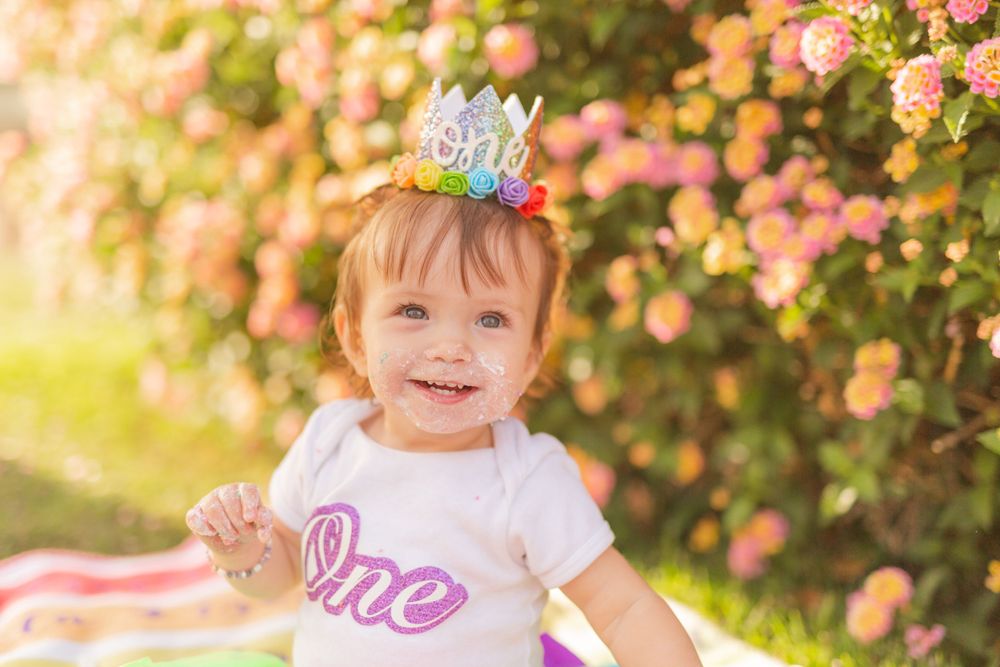 One Year Old Cake Smash at Heritage Square in Phoenix, Arizona by Jen Lynn Studios.