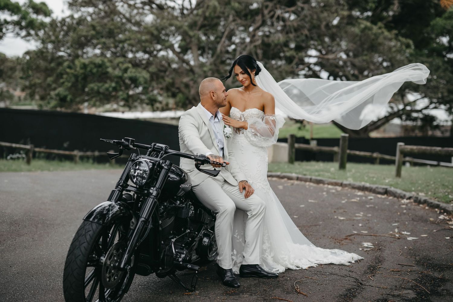 Dreamlife Wedding Photography Sydney photographs a beautiful wedding at Doltone House Sylvania Waters in NSW, Australia