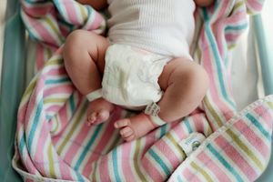 Fresh 48 Newborn session. in hospital newborn photography