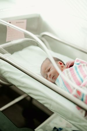 Fresh 48 newborn session, in hospital session. newborn photography Bathurst