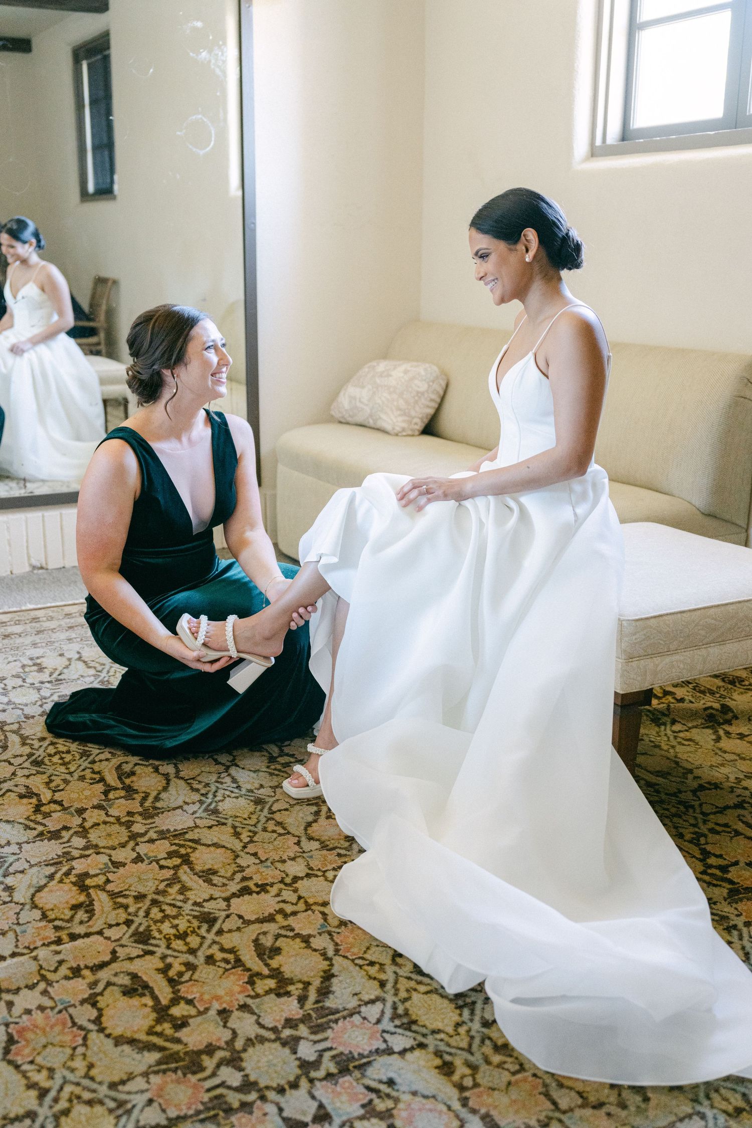 Annie Strever Wedding Editorial Fine Photography Lott Hall Herman Park Houston Texas Country Club Getting ready bridal