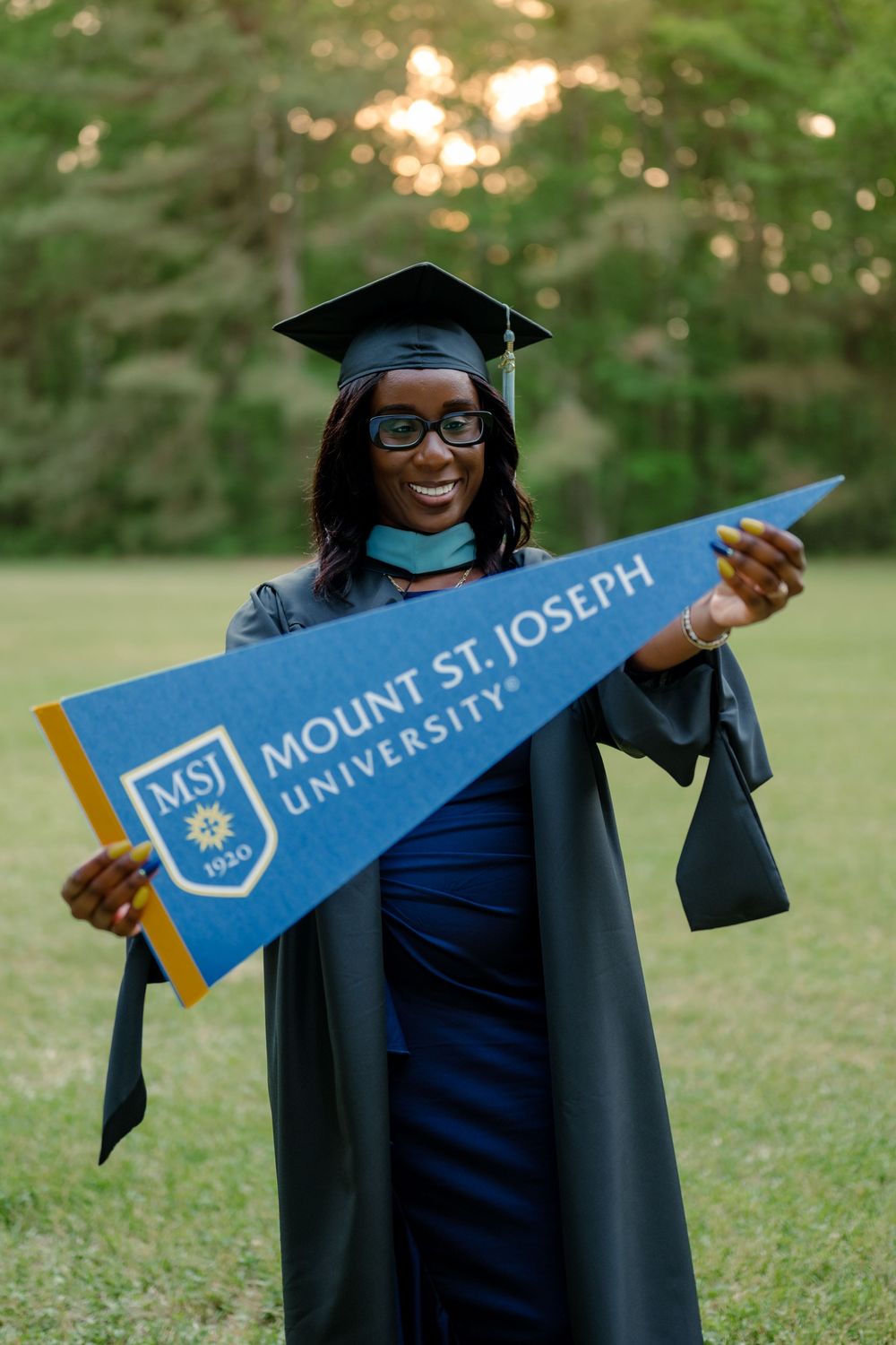 fayetteville north carolina nc fort brag affordable photographer photography cost friendly budget graduate downtown college