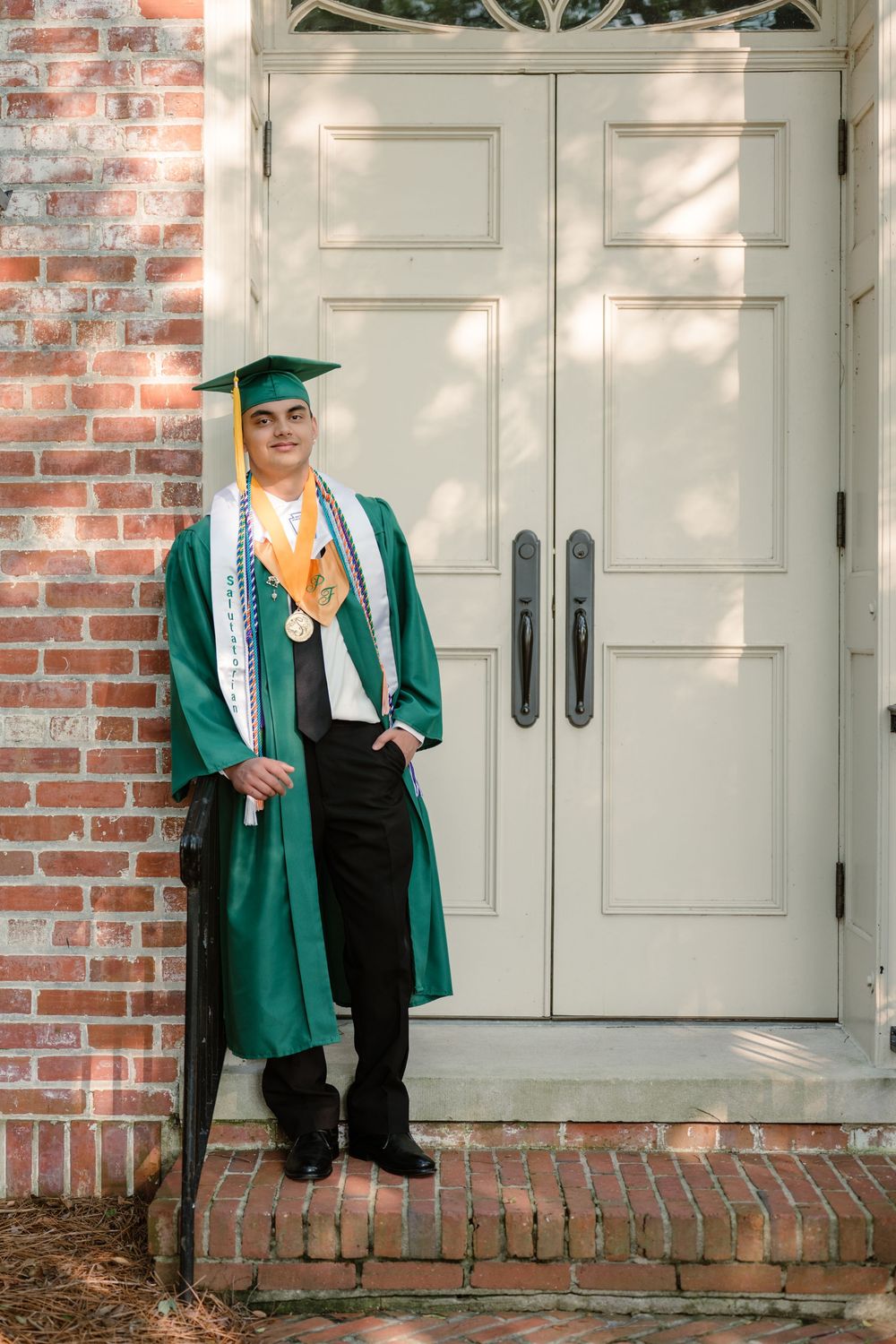 fayetteville north carolina nc fort brag affordable photographer photography cost friendly budget graduate downtown family senior