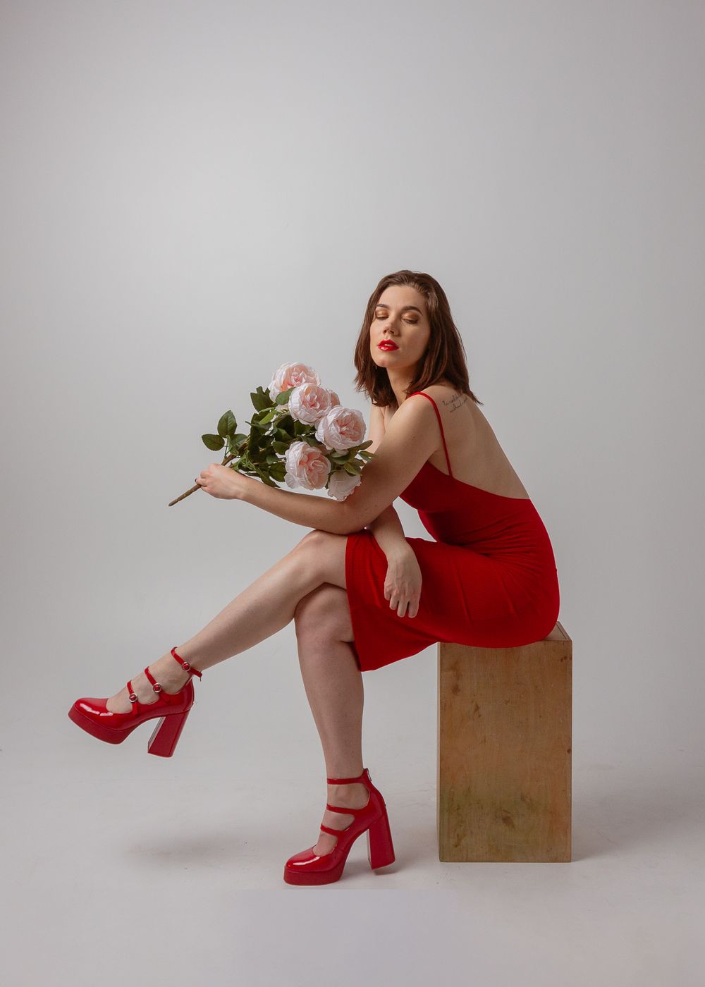 open lace back dress Self-Portrait Pearl Trim Midi Dress in Red