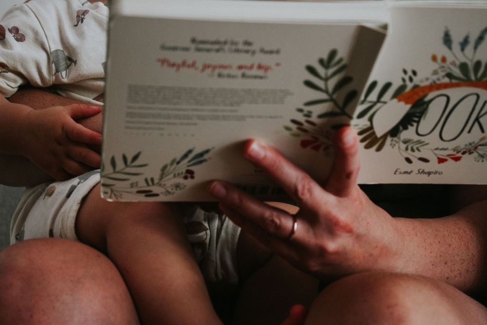Vancouver Family and Motherhood Photographer offering natural and candid mommy and me sessions indoors or outdoors