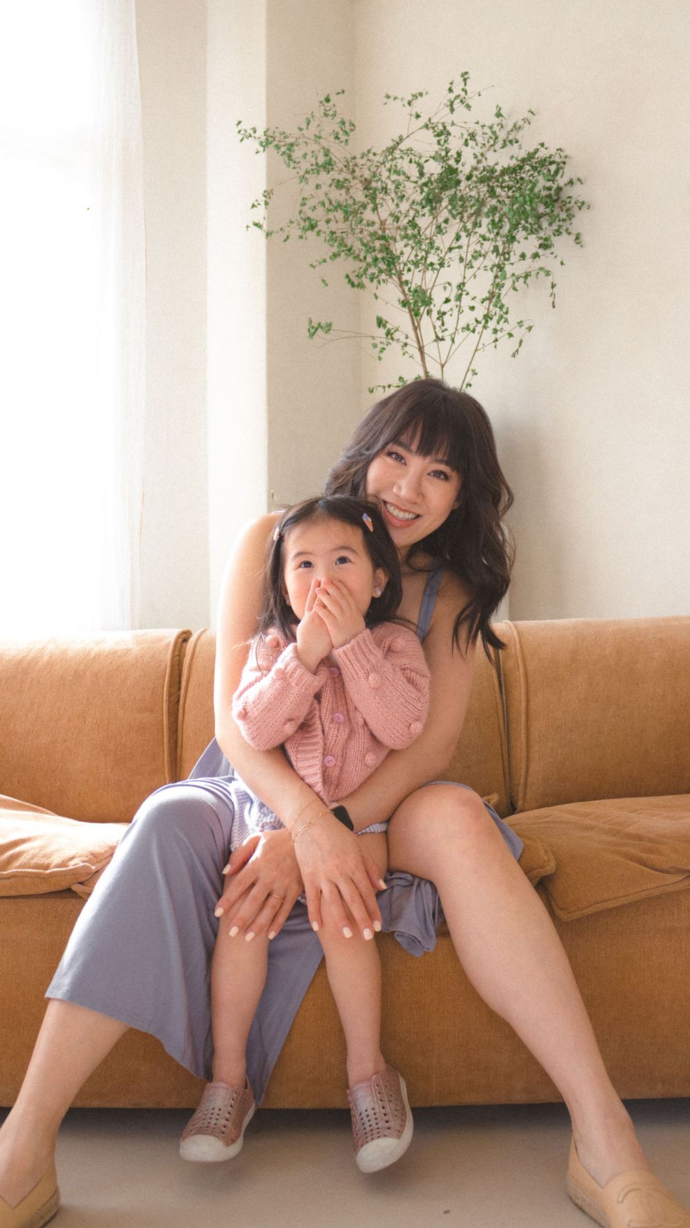 Vancouver Family and Motherhood Photographer offering candid, natural Sessions for pregnancy, newborn, breastfeeding, mommy and me sessions.
