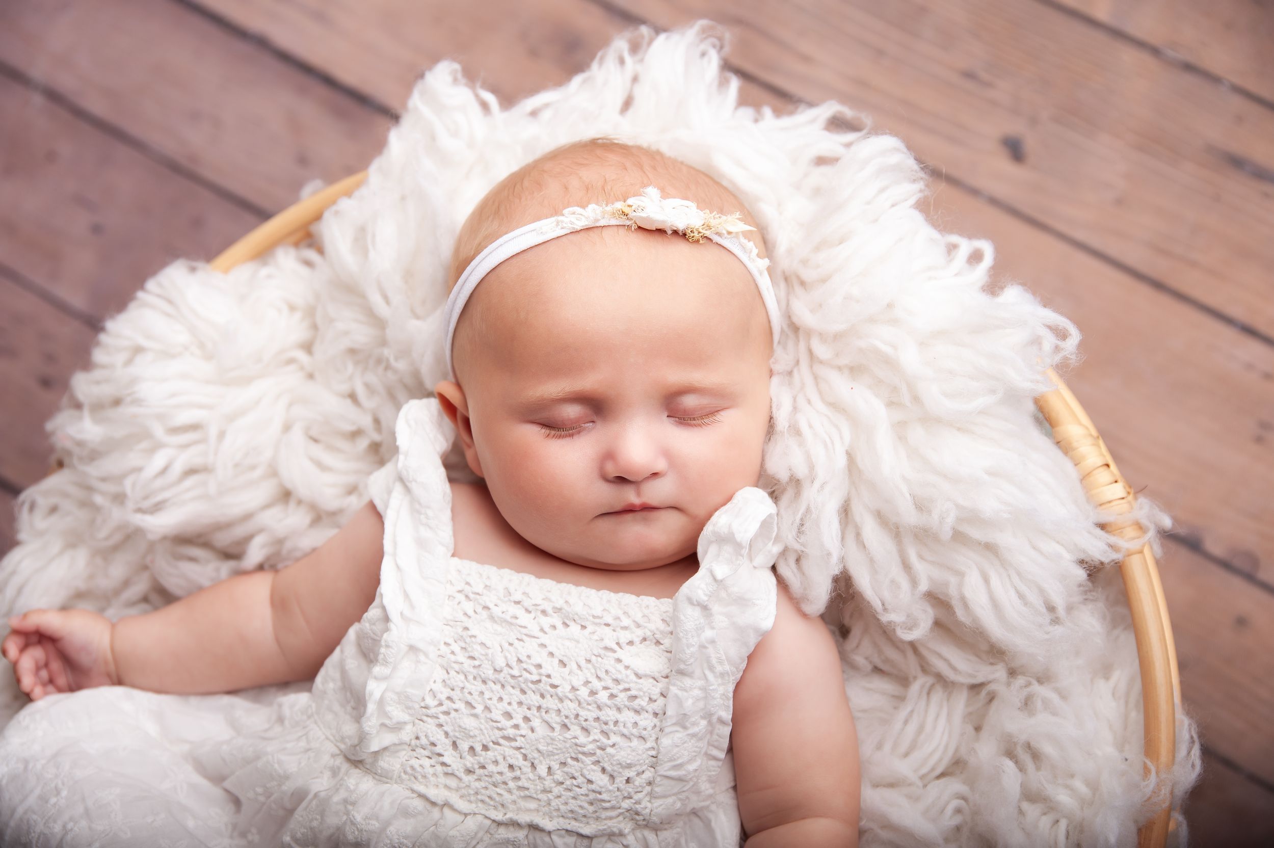 baby photoshoot by kara jade photography