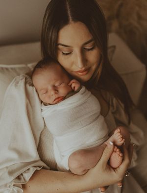 Documenting all walks of life, weddings, maternity, newborn and family photography. Sunshine Coast