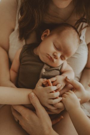 Documenting all walks of life, weddings, maternity, newborn and family photography. Sunshine Coast