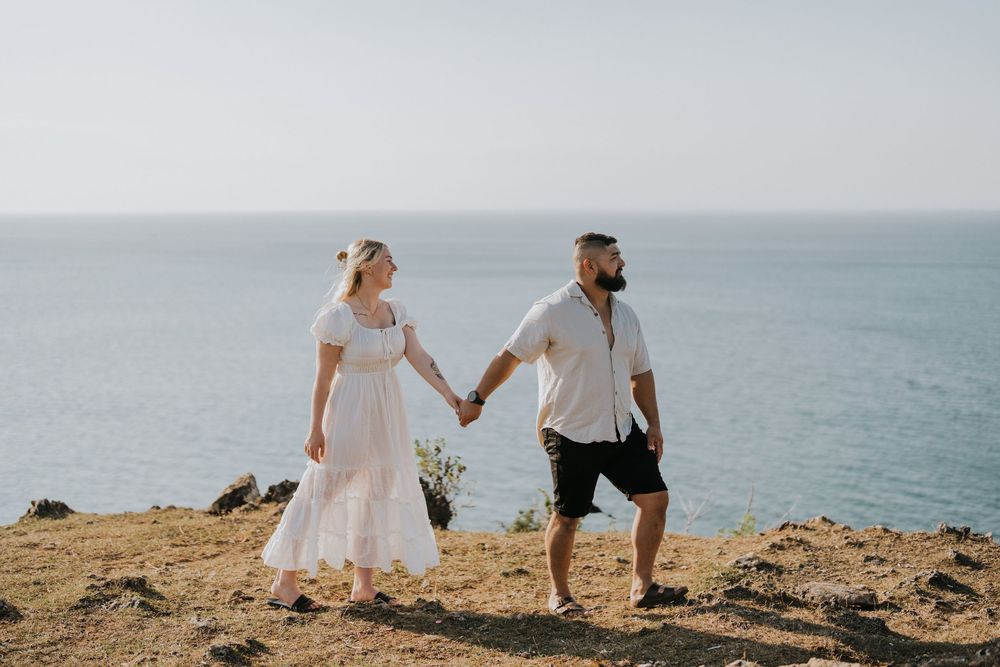 Professional couple photographer at Balangan Beach Bali.
