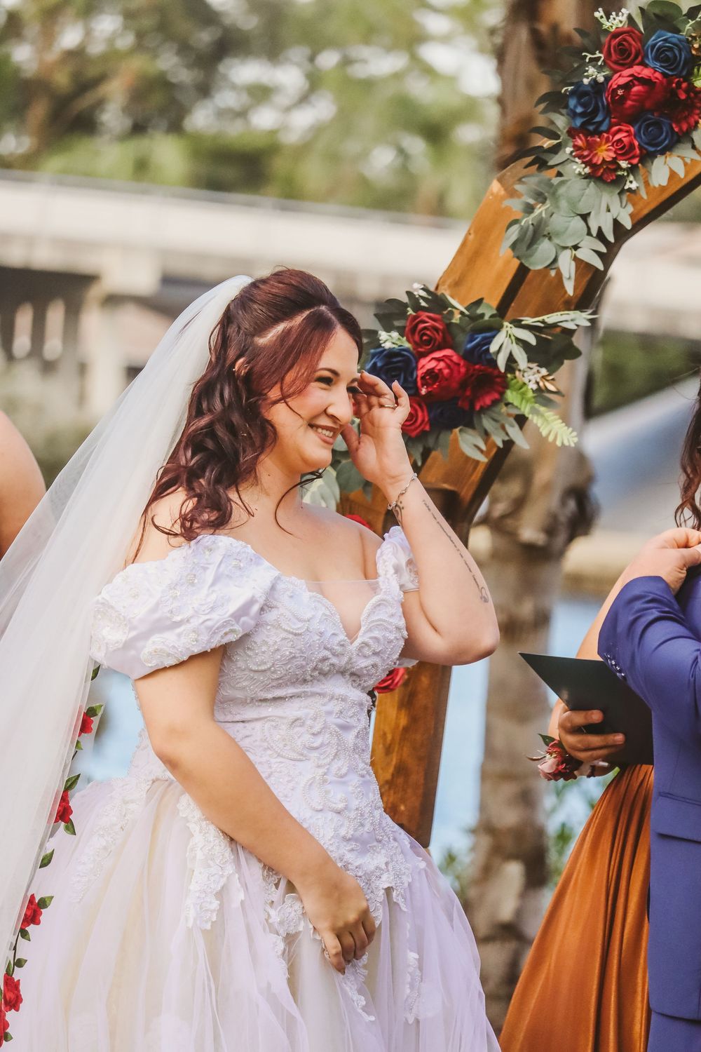 Channel Side Club in Palm Coast Florida. Wedding photography of outdoor ceremony.
