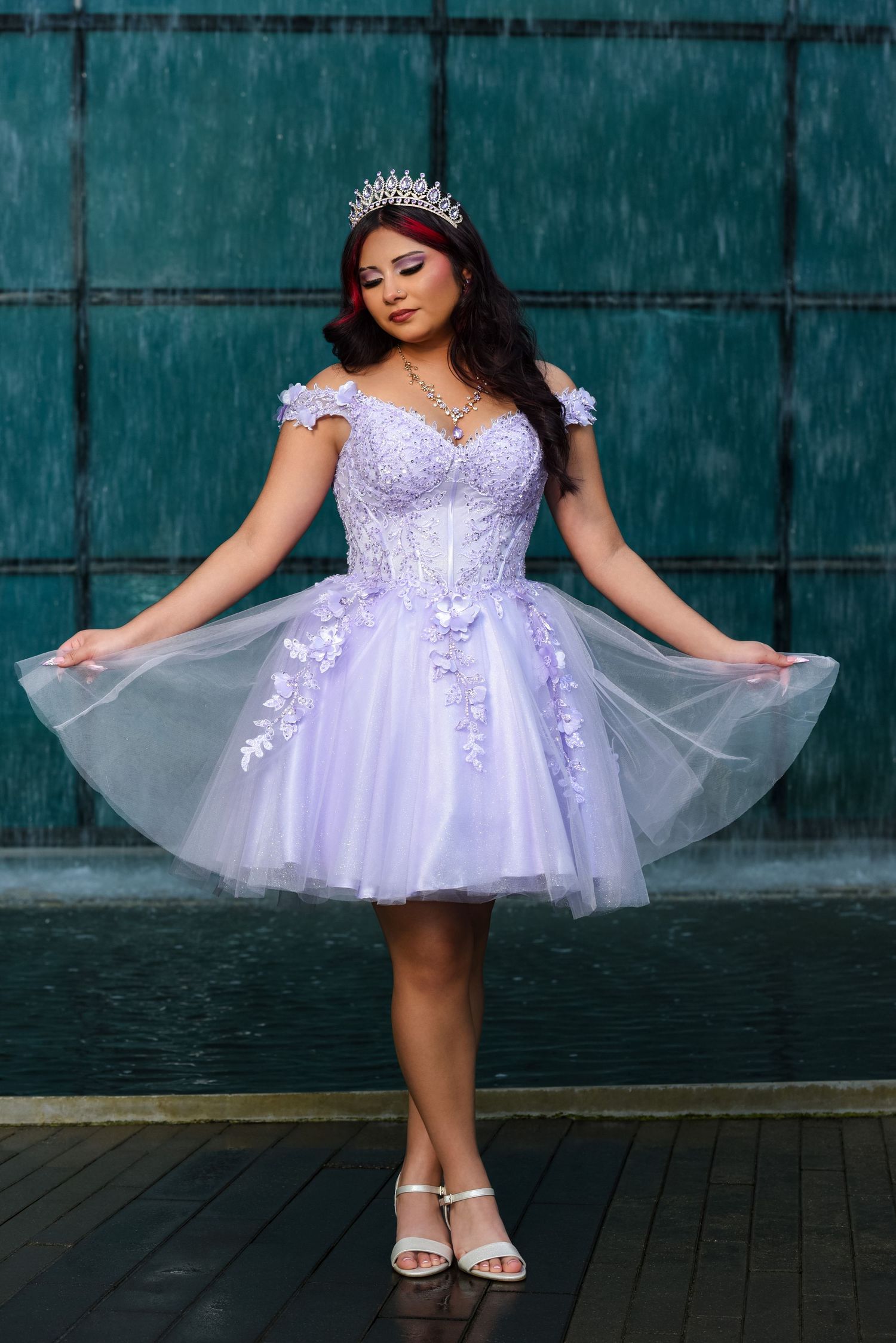 Professional Denton Quince photographer creating timeless Quinceañera portraits for families in Corinth, Krum and Denton County today.