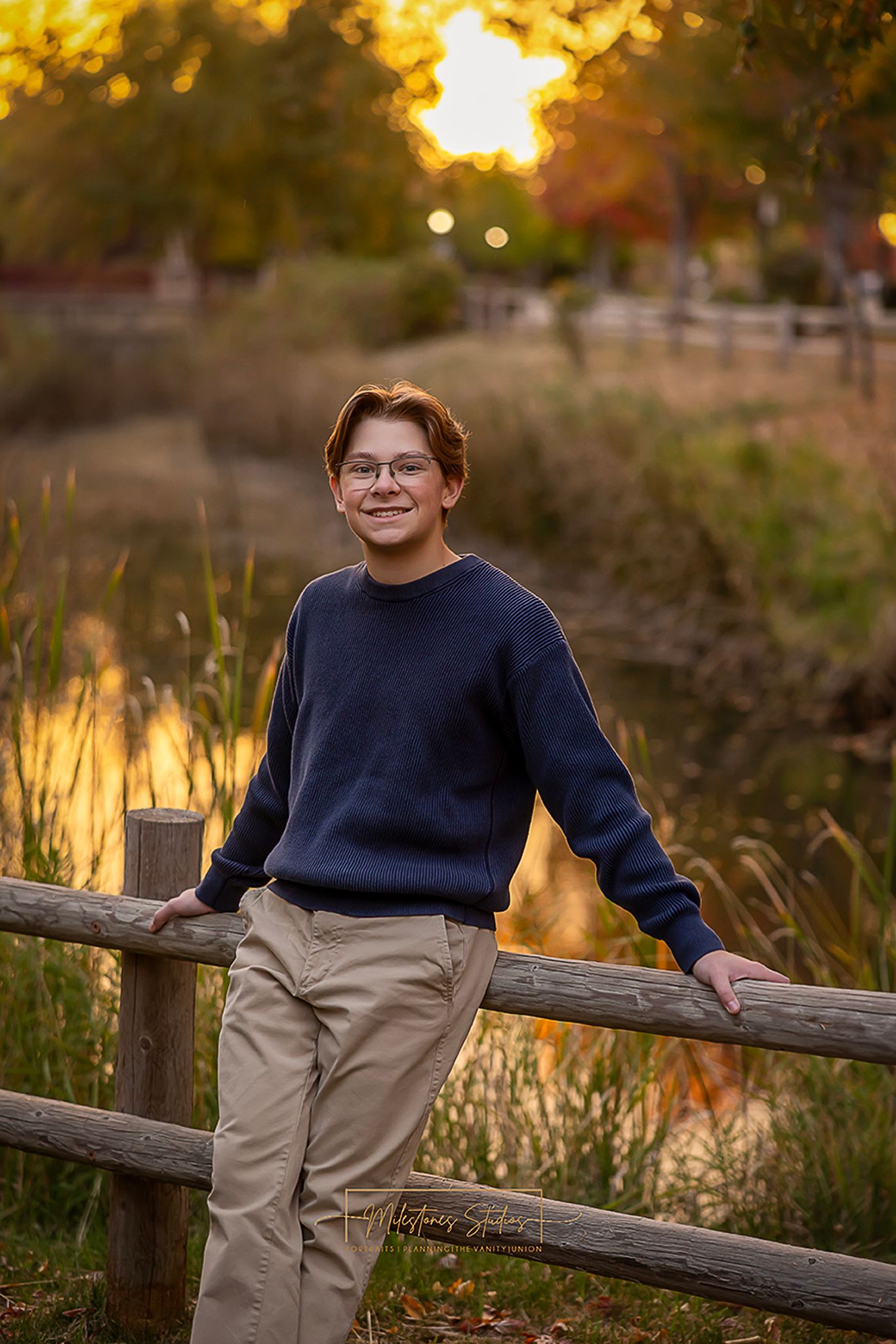 Senior portraits on the Boise River Greenbelt near Meridian, Idaho.