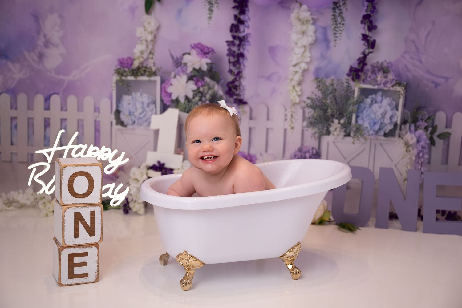 Cake smash photoshoot Aberdeen