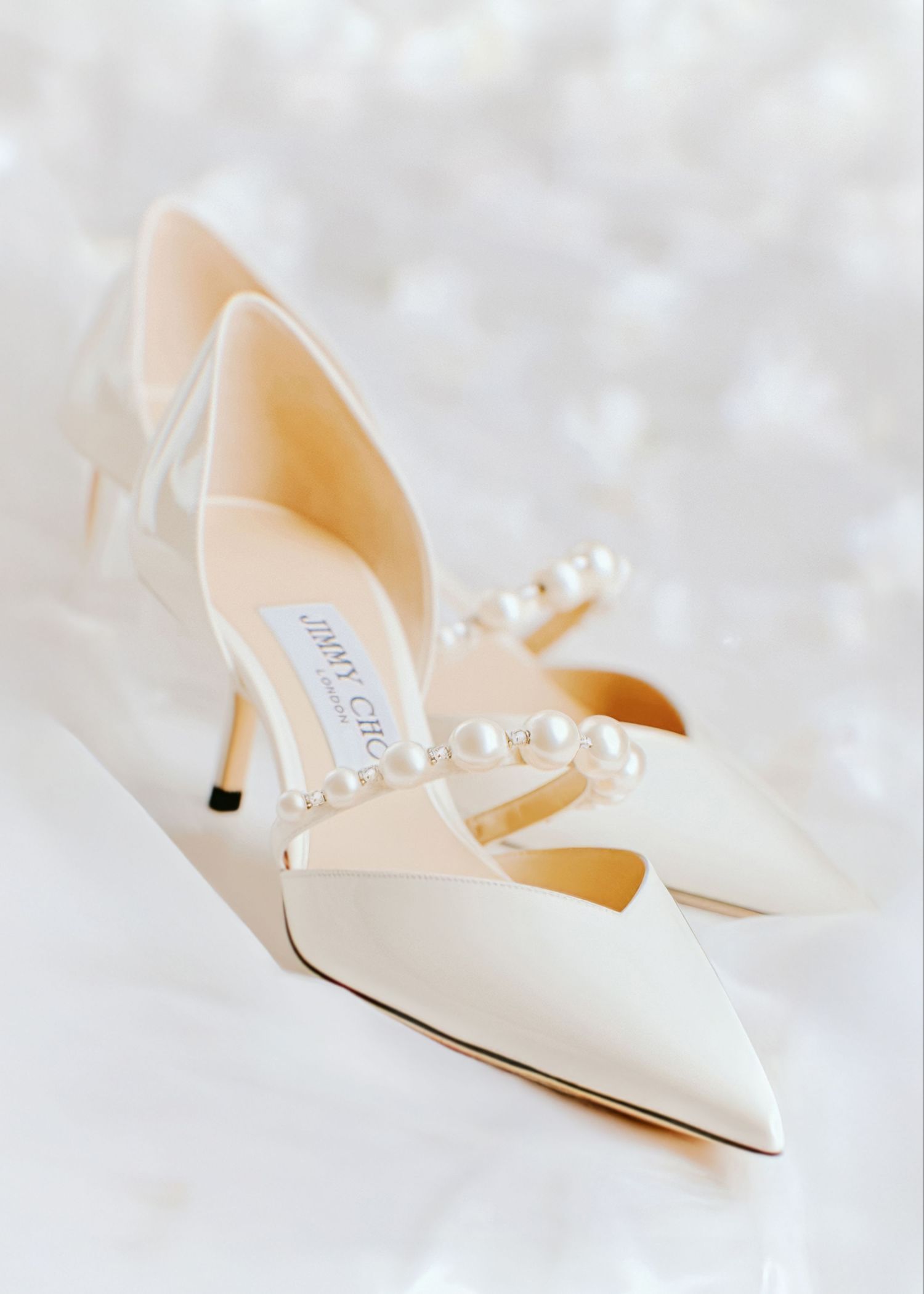 Luxury white bridal shoes