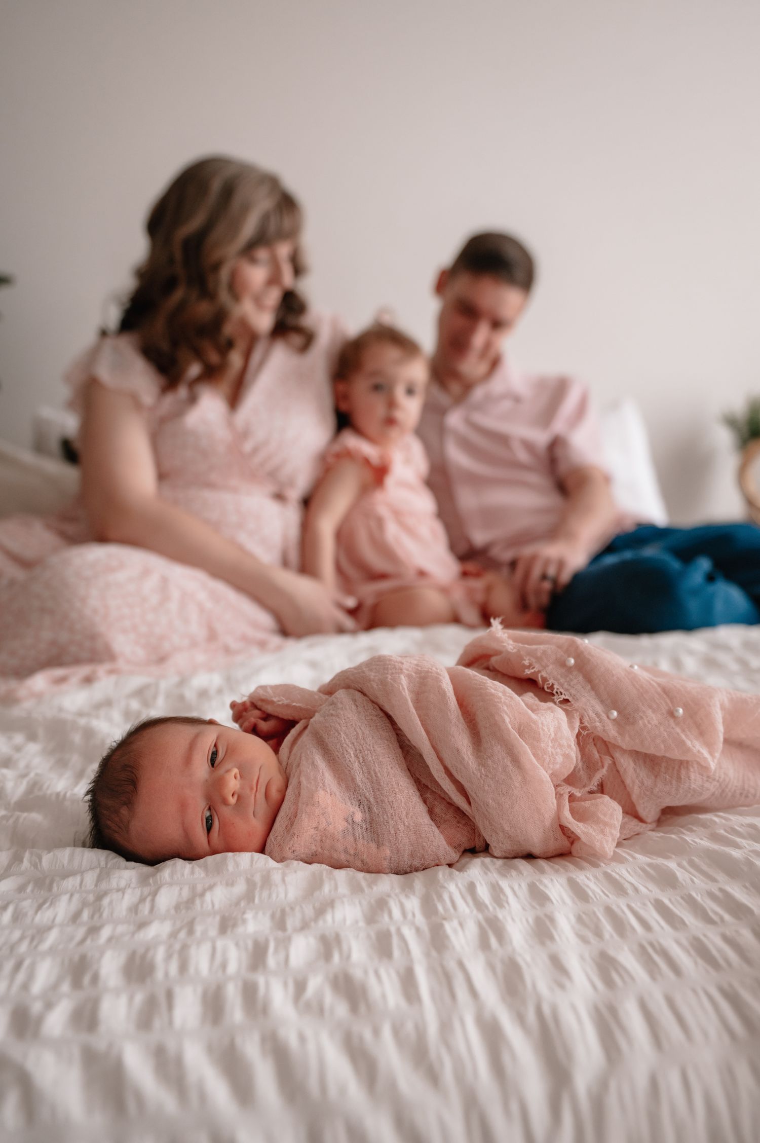lifestyle Family newborn photographer Worcester MA