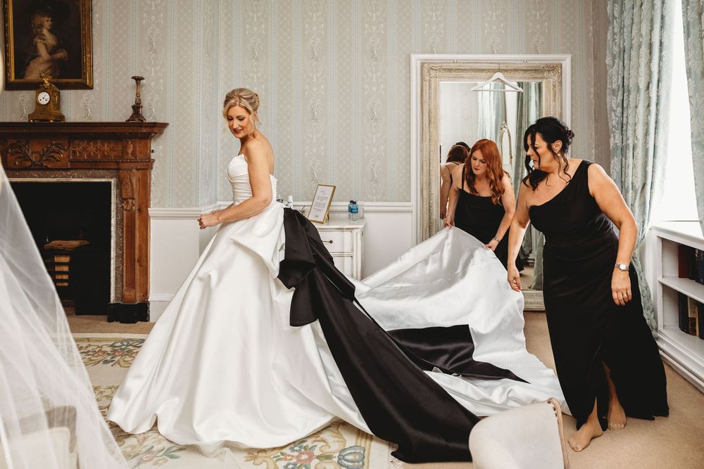 Natural wedding photographer and videographer at Norwood Park