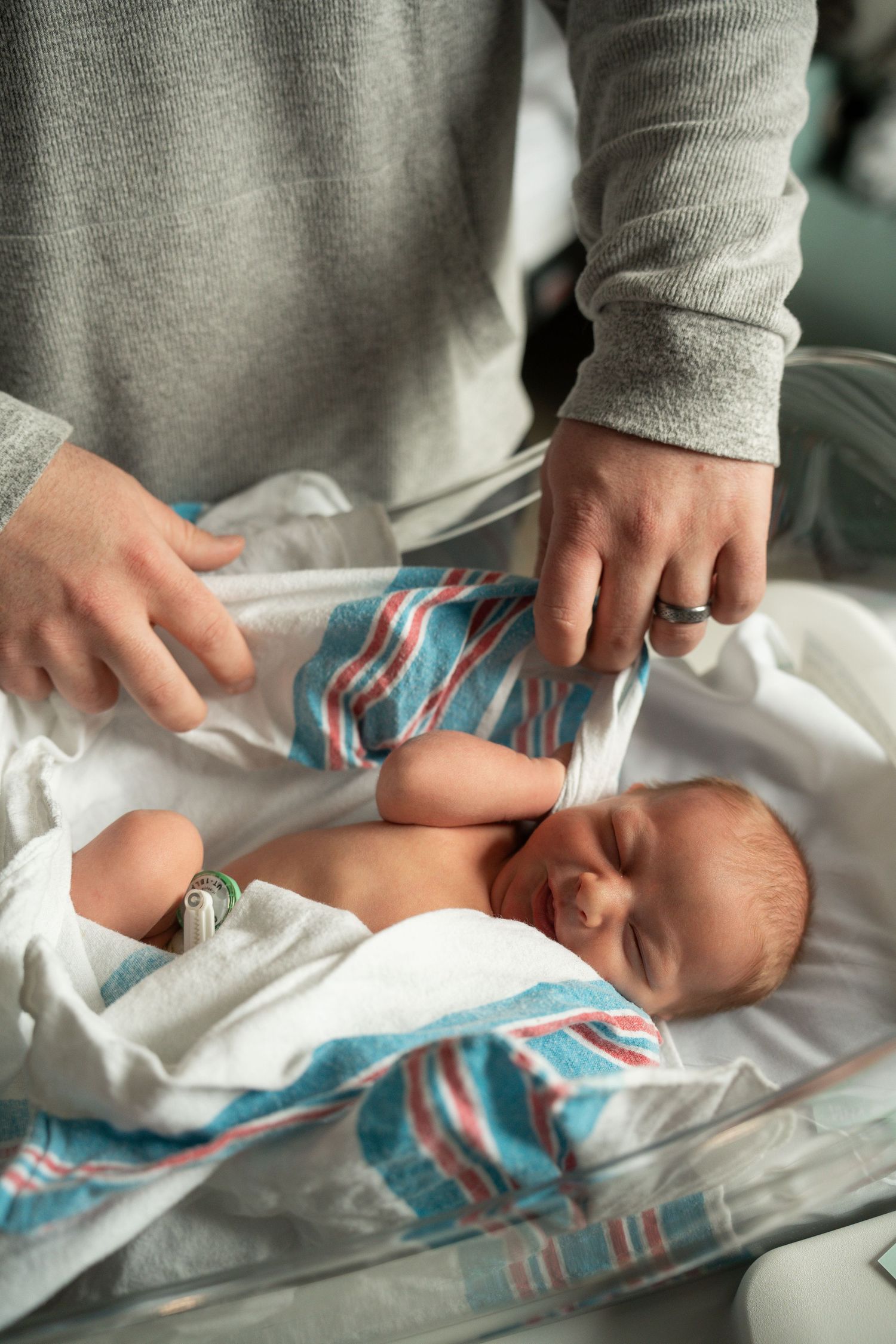 Fresh 48 in hospital, Pittsburgh PA by Megan Bucci Photography