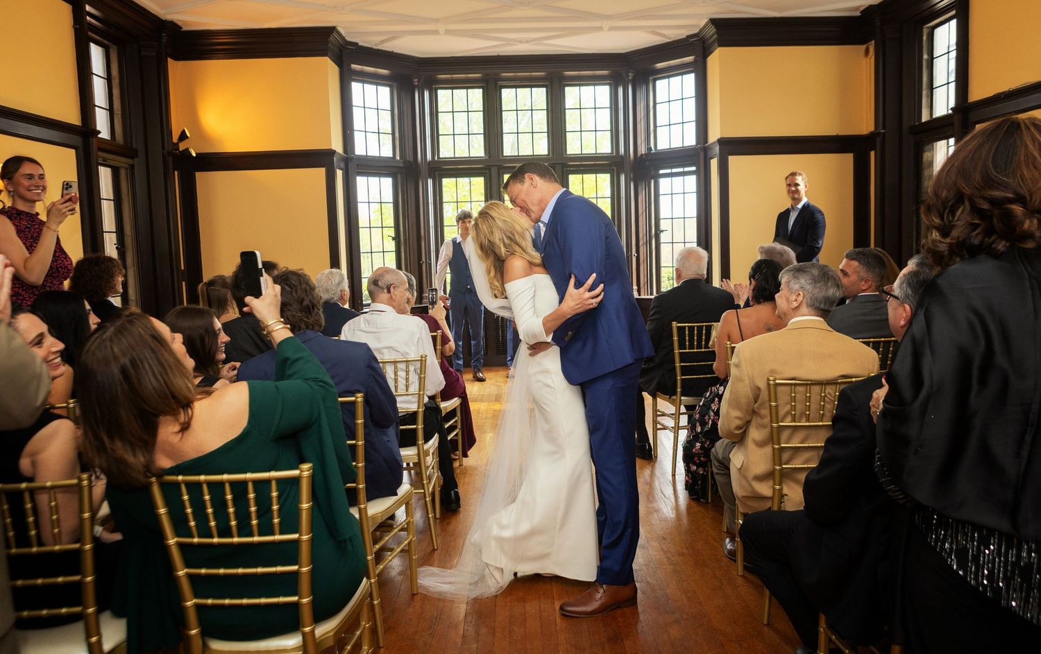 Waveny house wedding photos ceremony
