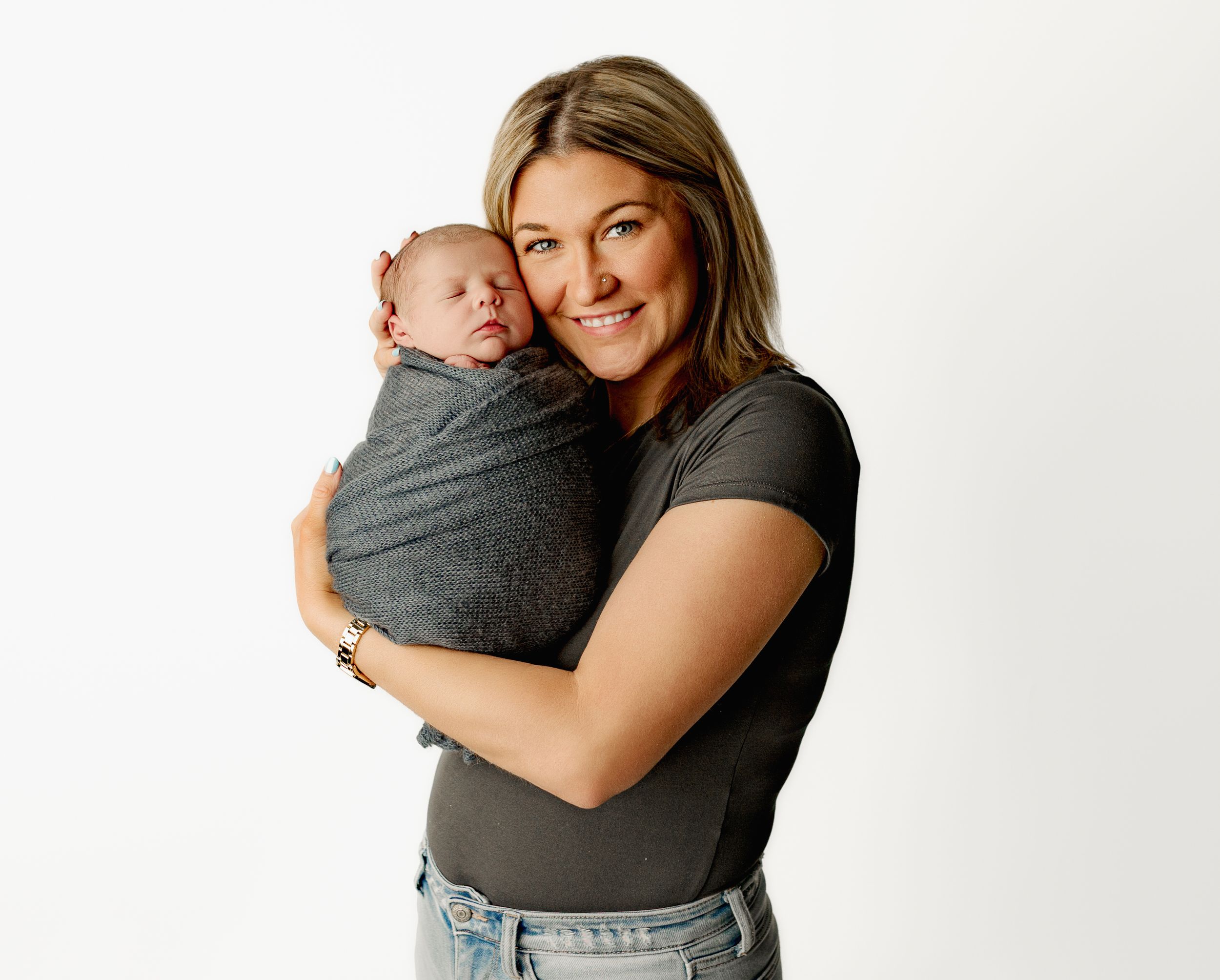 Bailey's Photography | Timeless White Backdrop Family Photo | Newborn and Parents Studio Session