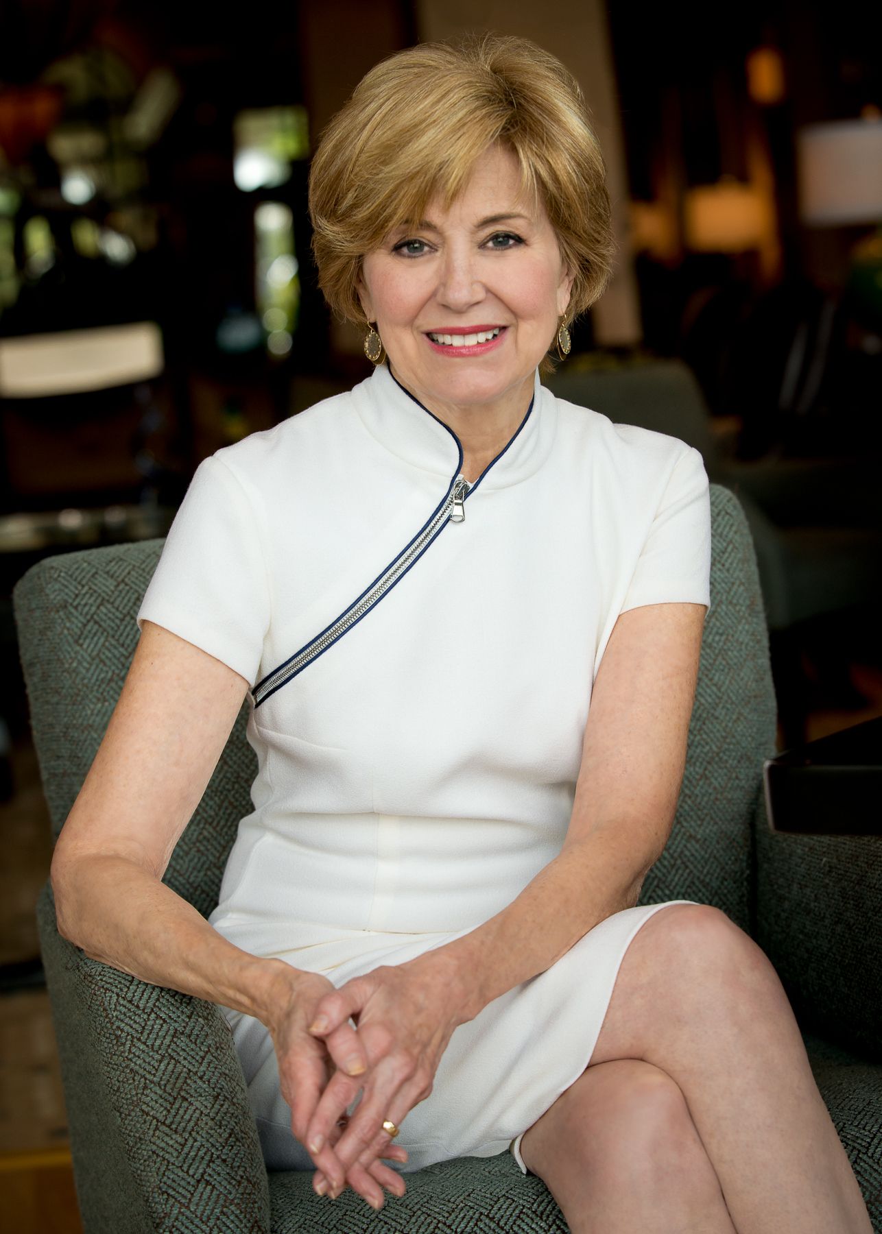 Jane Pauly, Journalist portrait Jeffrey Tholl photography
