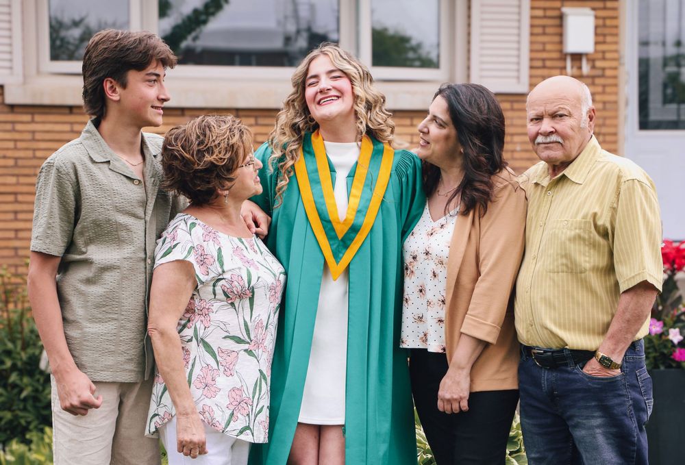 The first born, the first to graduate!  Congratulations Sophia on your Grade 12 Grad! You're family is behind you all the way!