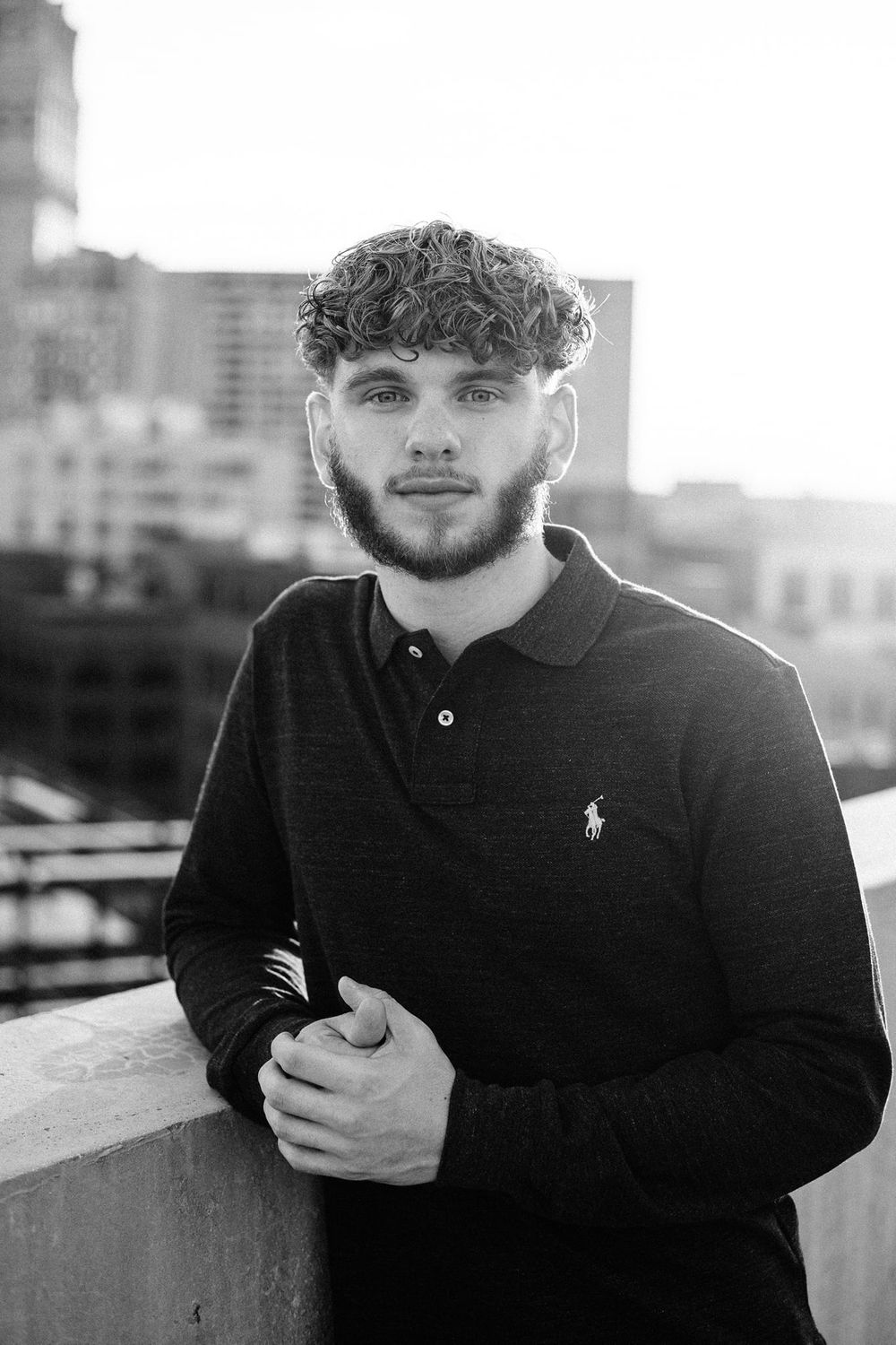 senior photo city landscape