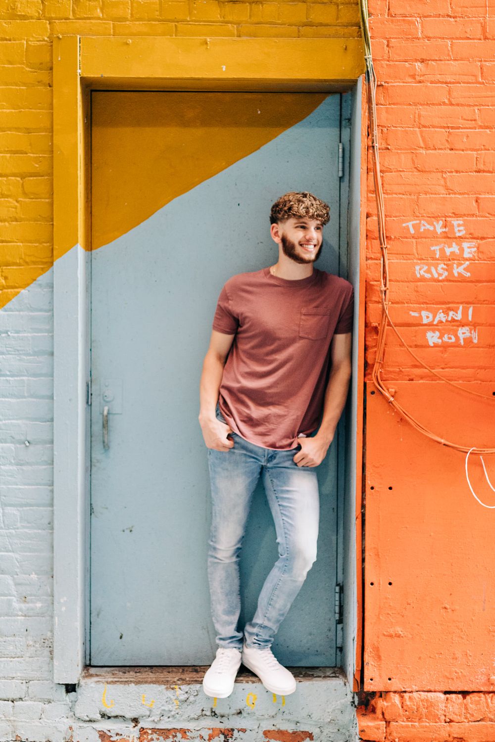 senior photo doorframe