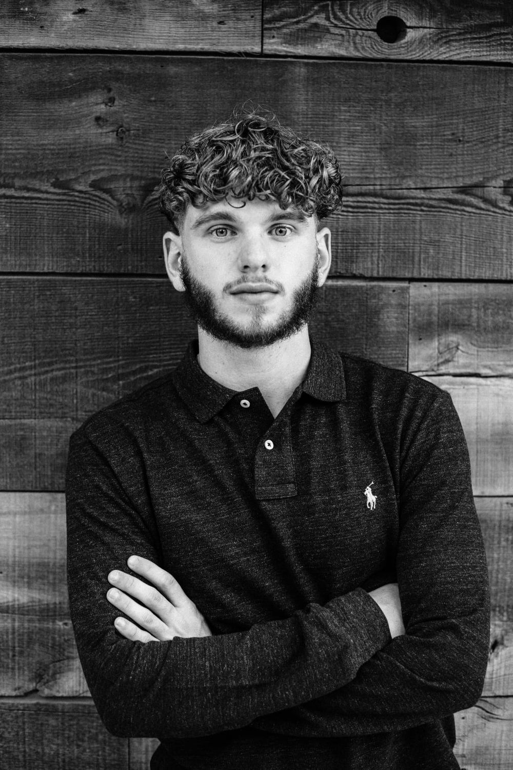 senior photo black and white