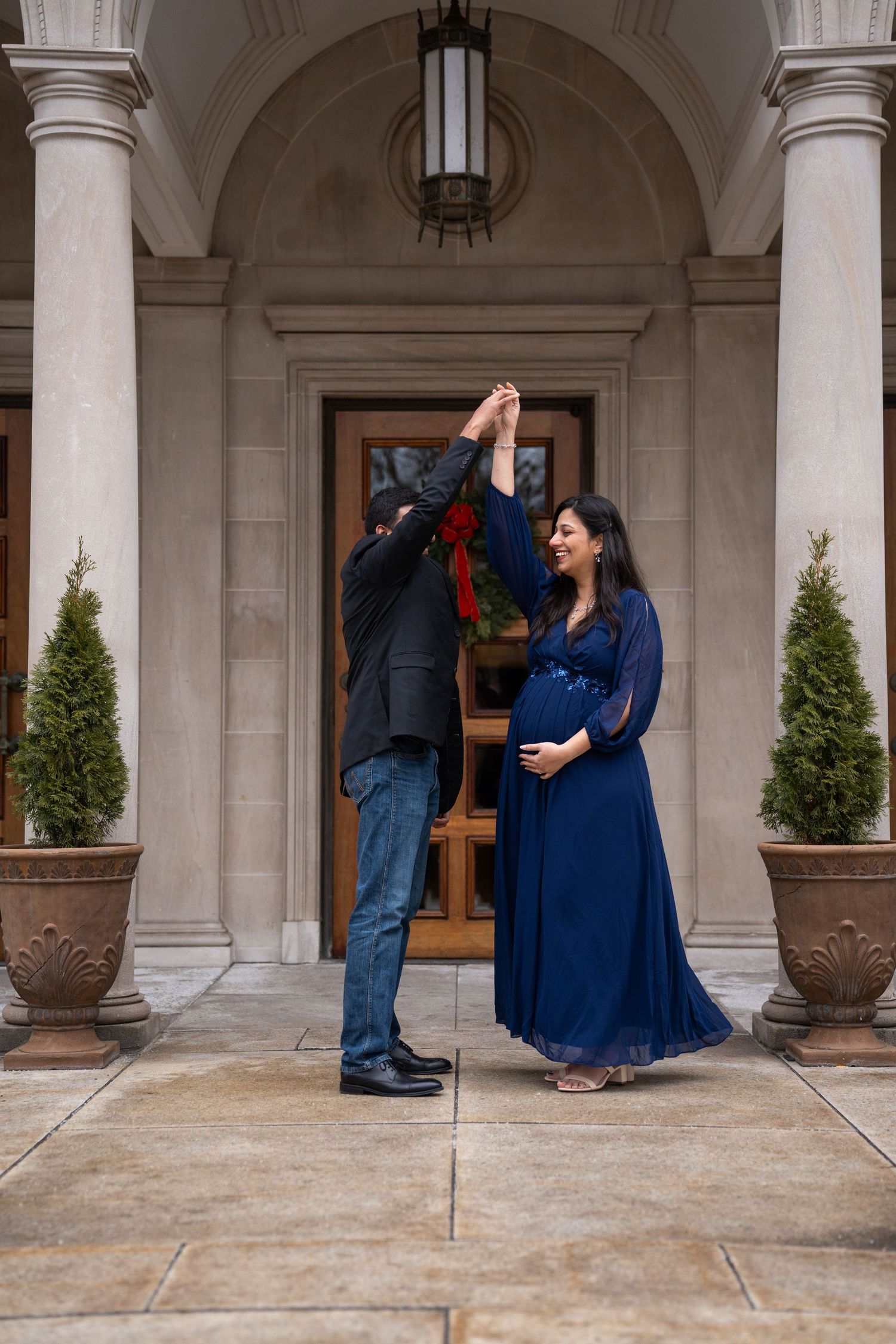 Frick Museum
Pittsburgh Maternity Session
Motherhood Photographer
