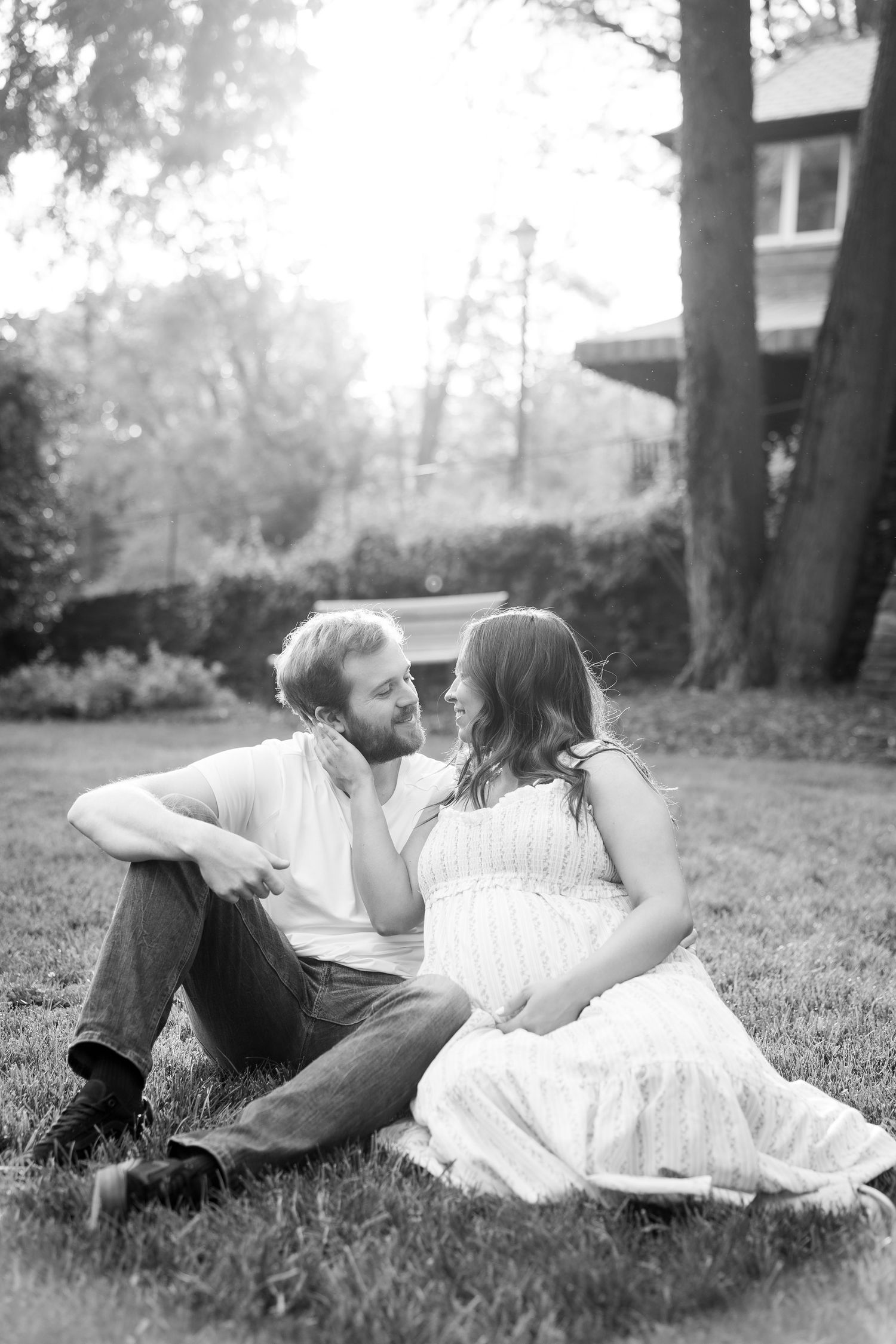 Motherhood Maternity Session Outdoor in Moon Township PA