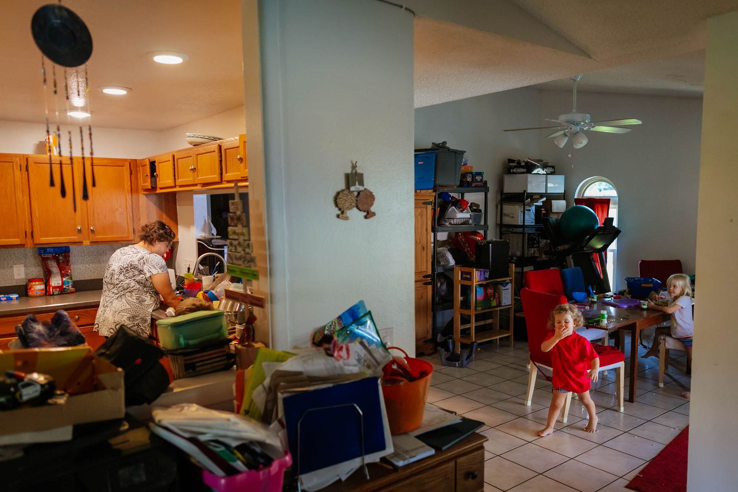 Stephanie Horsley Orlando documentary family photography session at home in Central Florida