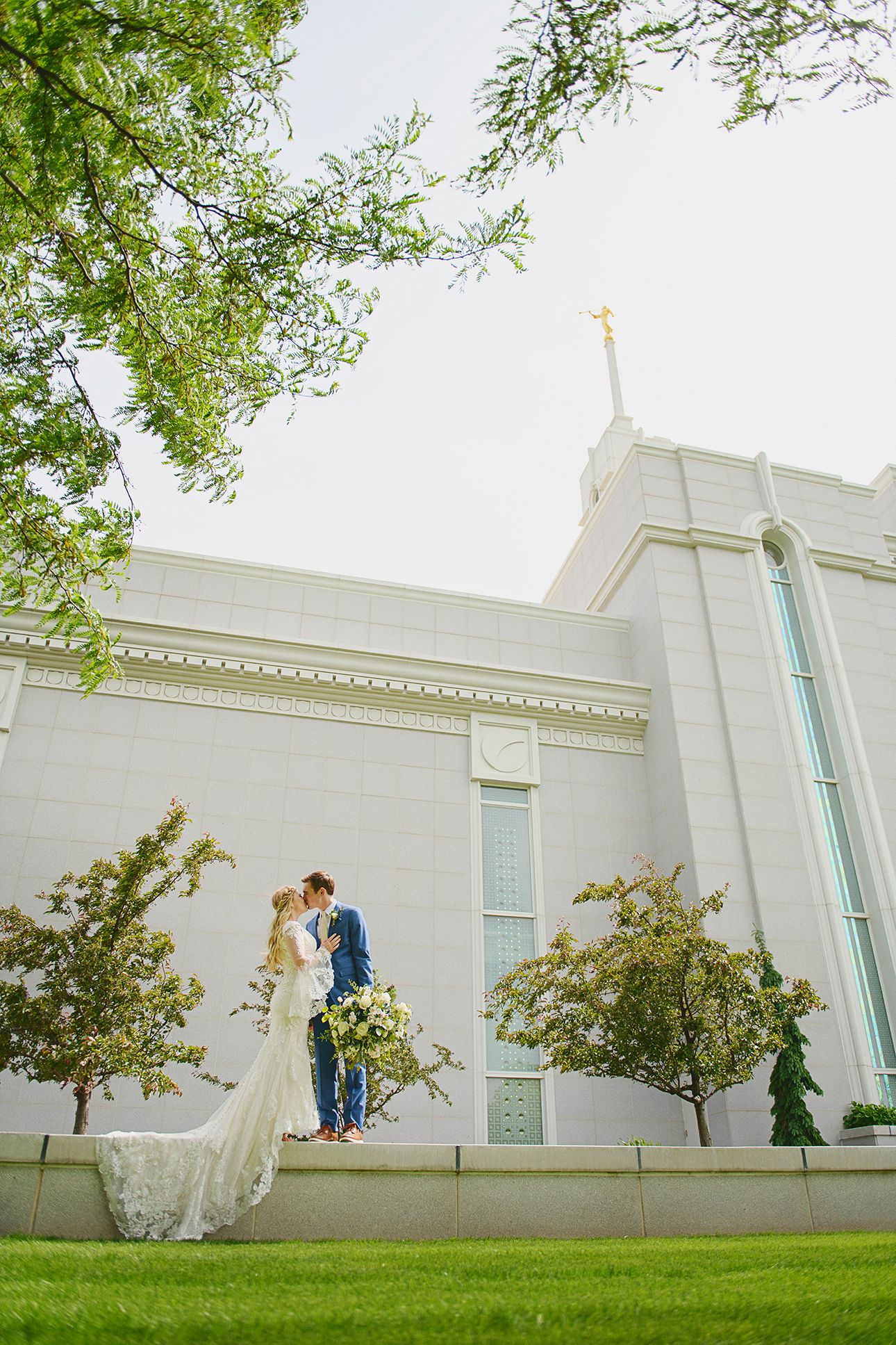 ShutterGirl Photography. Blackfoot, Idaho Falls, Pocatello Wedding photographer. Bountiful temple