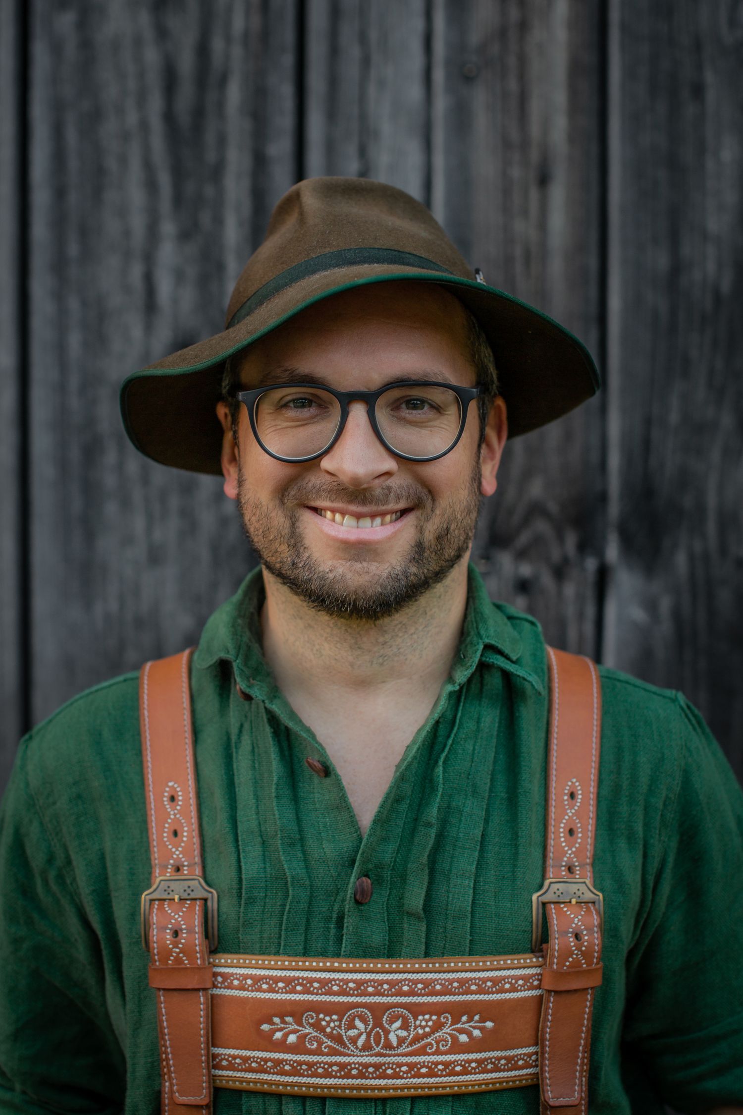 Da Schachten Dominik Schachten Fotograf Chiemgau Bayern echte alpenländische Fotografie aus Oberbayern Portrait Tracht