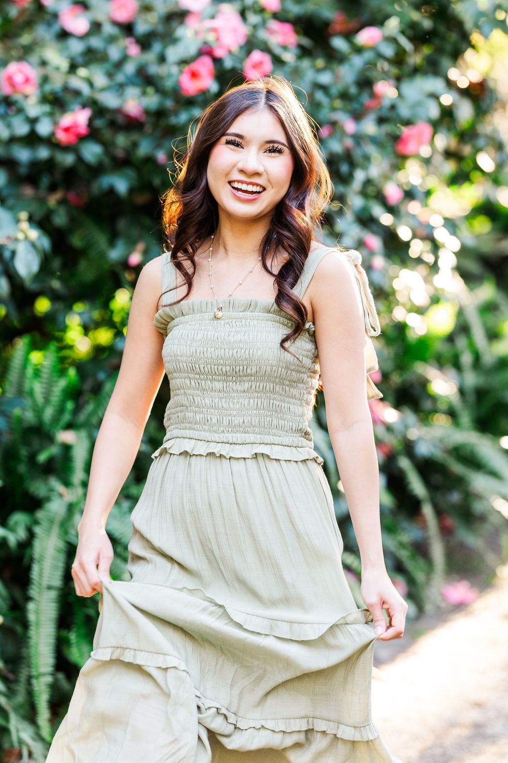 Outdoor senior portraits in Southern California during winter