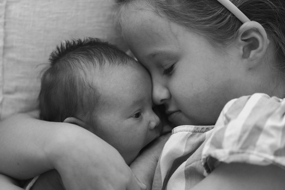 Lifestyle newborn photography in Glenview home studio on the Sunshine Coast.
