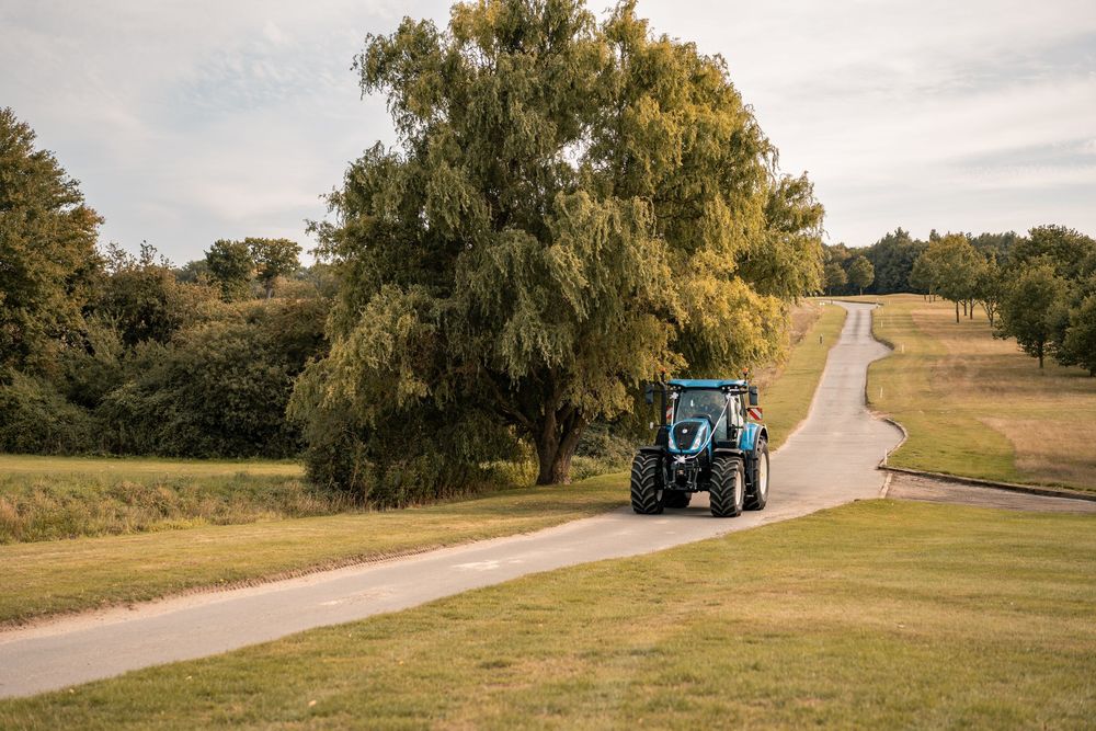 ESSEX WEDDING PHOTOGRAPHER - DOCUMENTARY STYLE PHOTOGRAPHY