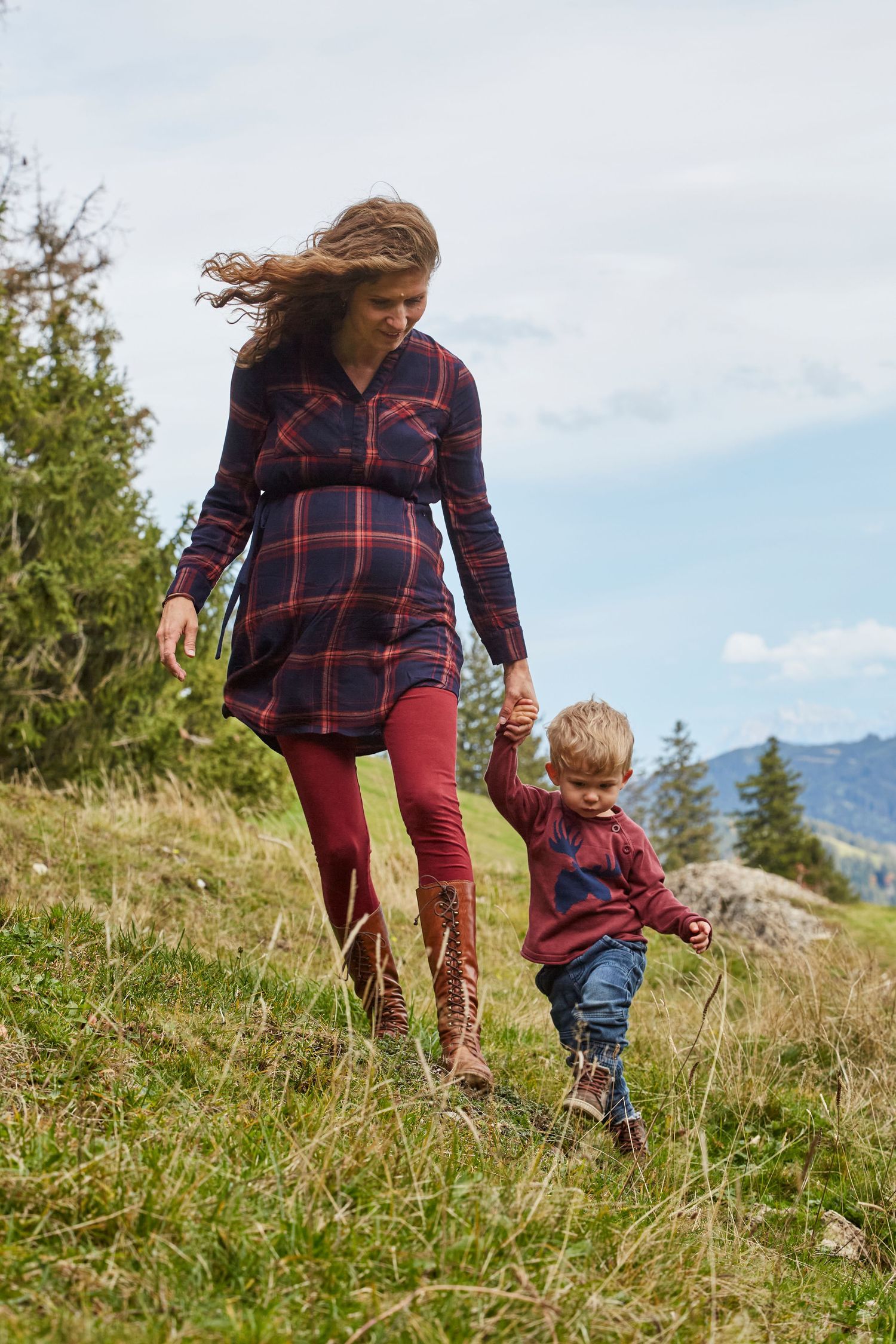 Family portrait photography. Location: Zug, CH. Photo by Dayle Prowse.