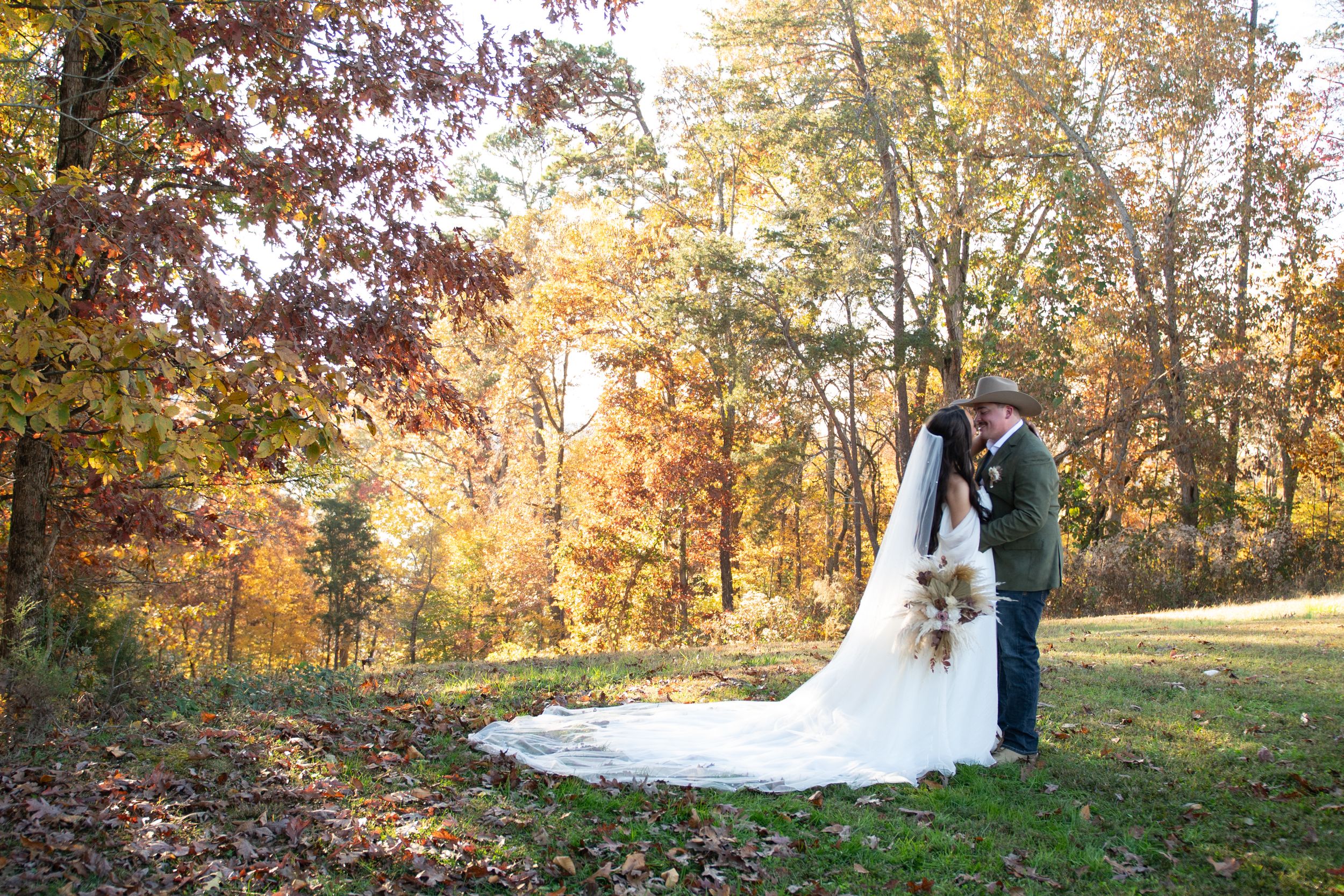 Knoxville Engagement Photographer
Knoxville Wedding Photographer
Courtney Haskins
Courtney Renee Images
Tennessee Wedding Photographer