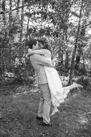 Knoxville Engagement Photographer
Knoxville Wedding Photographer
Courtney Haskins
Courtney Renee Images
Tennessee Wedding Photographer
