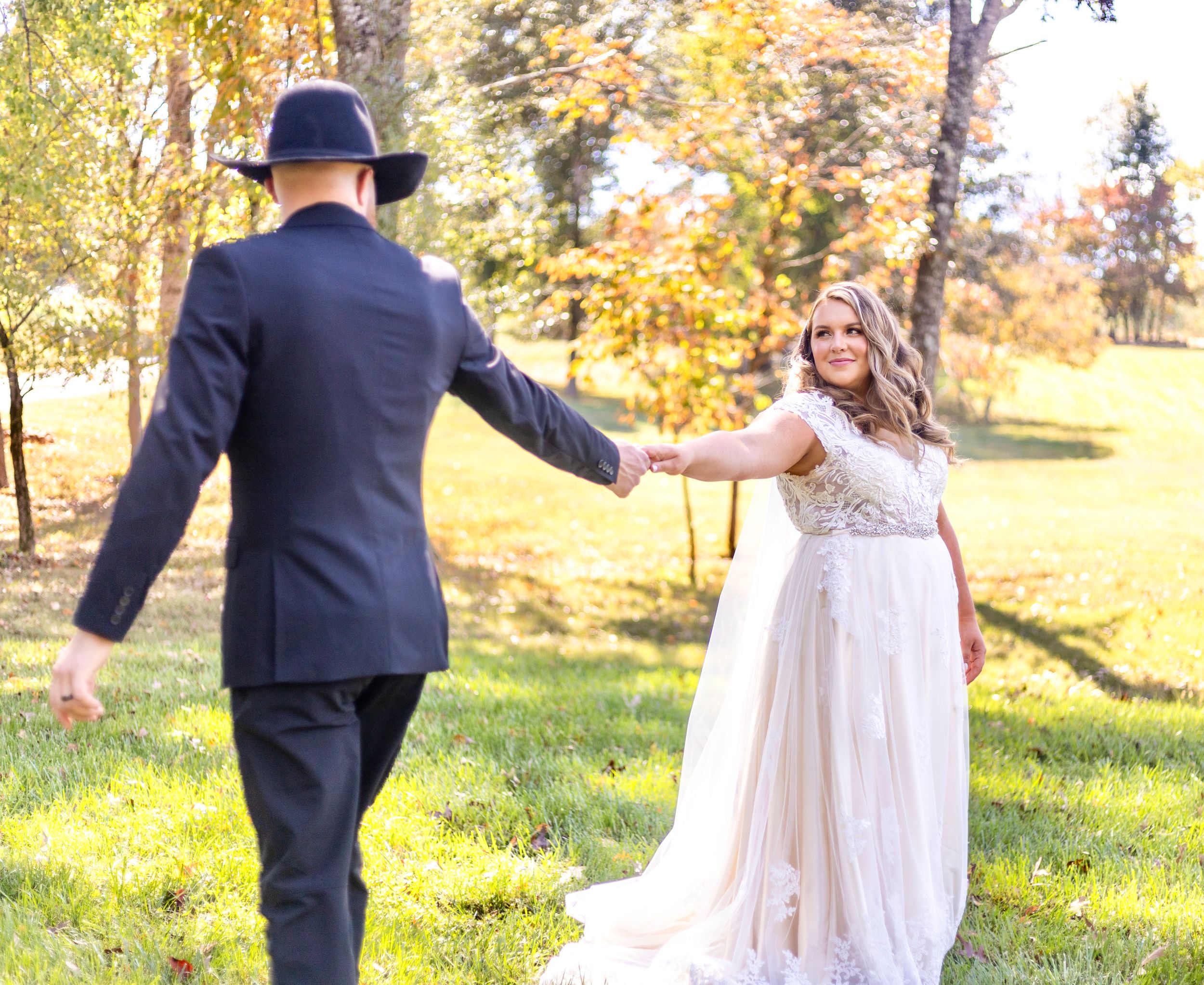 Knoxville Engagement Photographer
Knoxville Wedding Photographer
Courtney Haskins
Courtney Renee Images
Tennessee Wedding Photographer