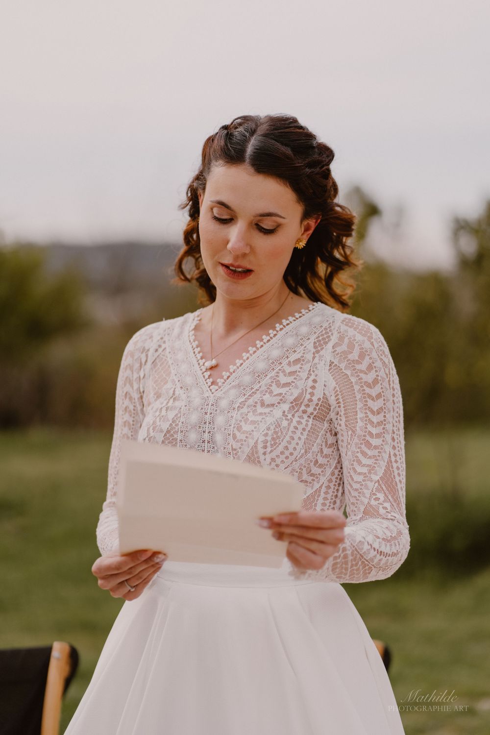 photographe mariage Drôme Isère Valence
reportage mariage
photo de mariage naturelle
séance photo couple mariage
photographe mariage luxe bo