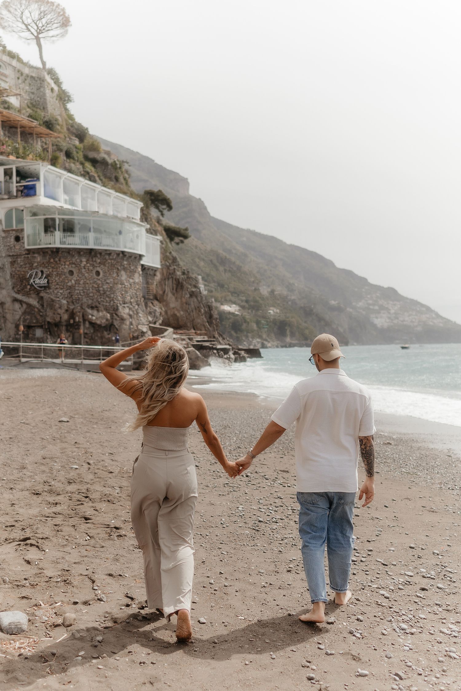 Amalfi Coast Photographer - Positano, Ravello, Amalfi, Maiori elopement, proposal, wedding creator. Book your photoshoot.